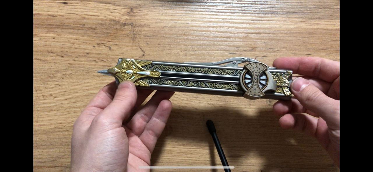 Assassins Creed Hidden Blade Oyuncak Piçin Yedek Bıçak (Sadece Plastik Aparattır!!!)