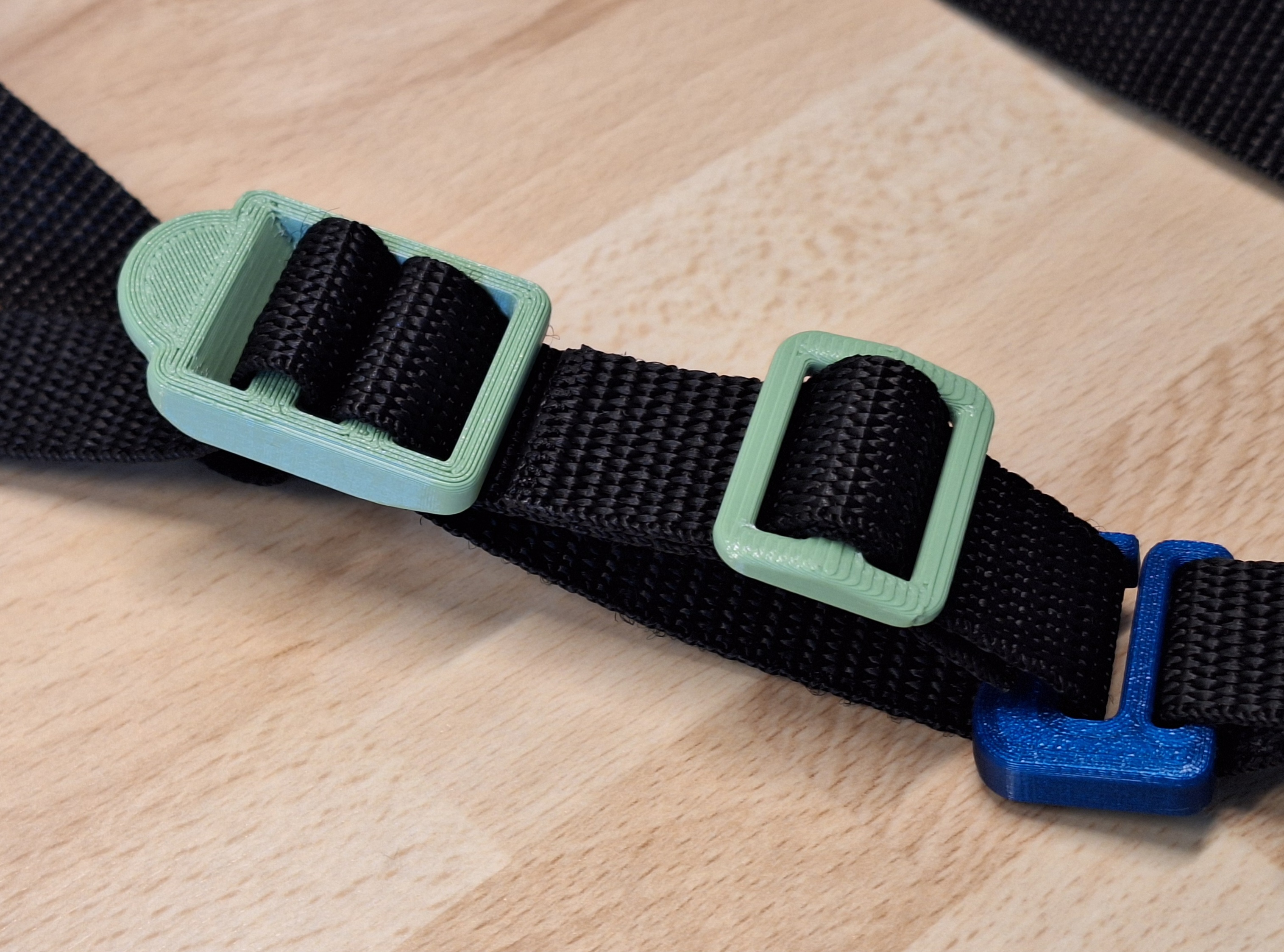 Optimized strong 20mm strap tensioner