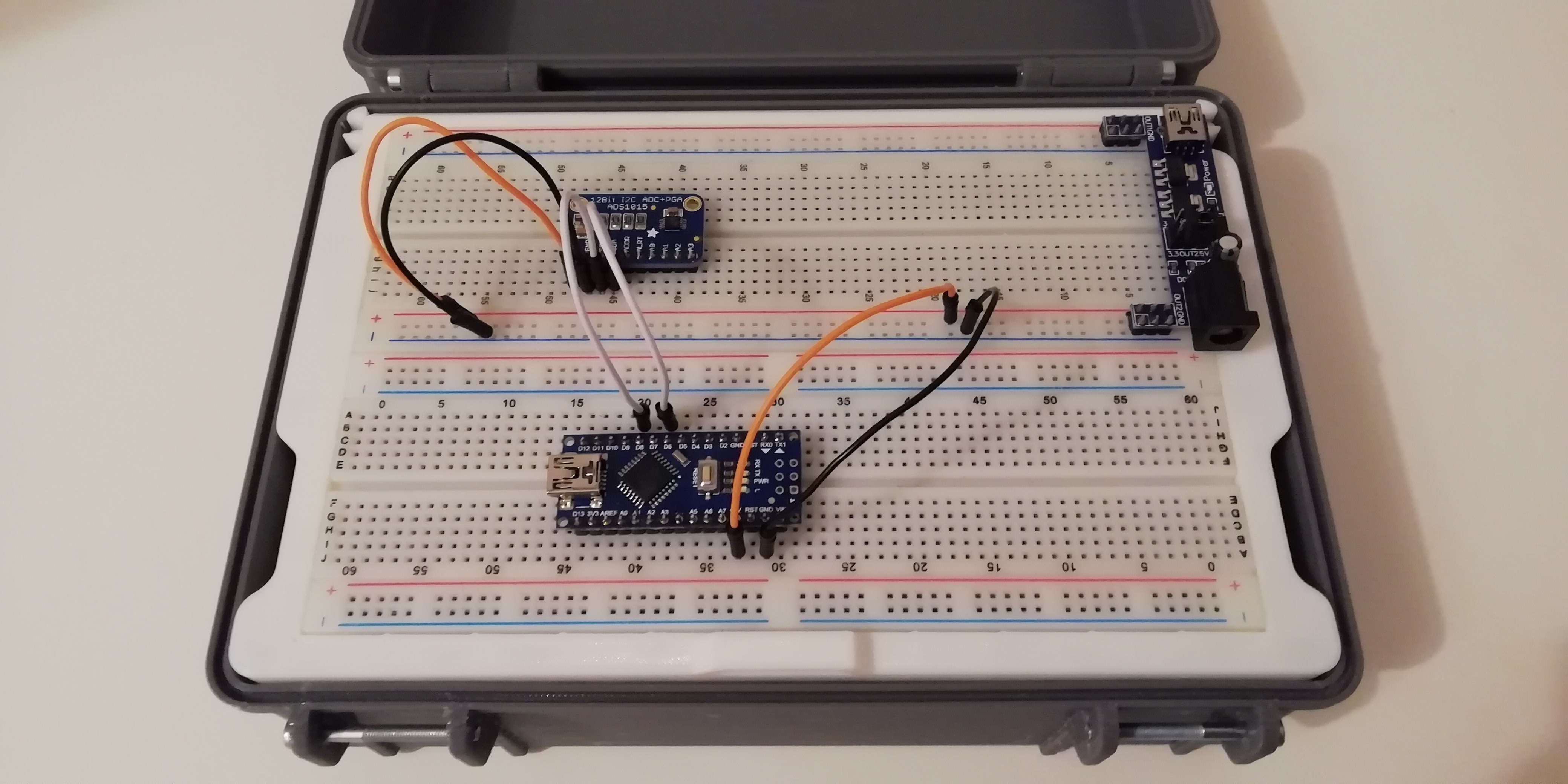 Breadboards in a rugged box by Svensson2584 | Download free STL model ...