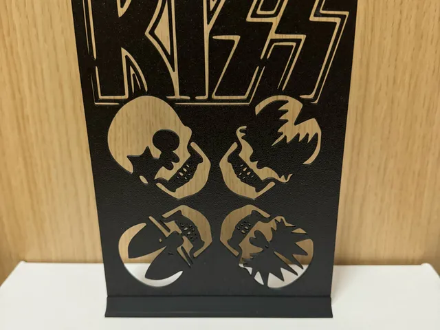 Kiss