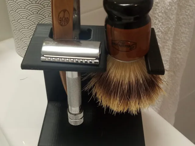 Wet Shaving Stand