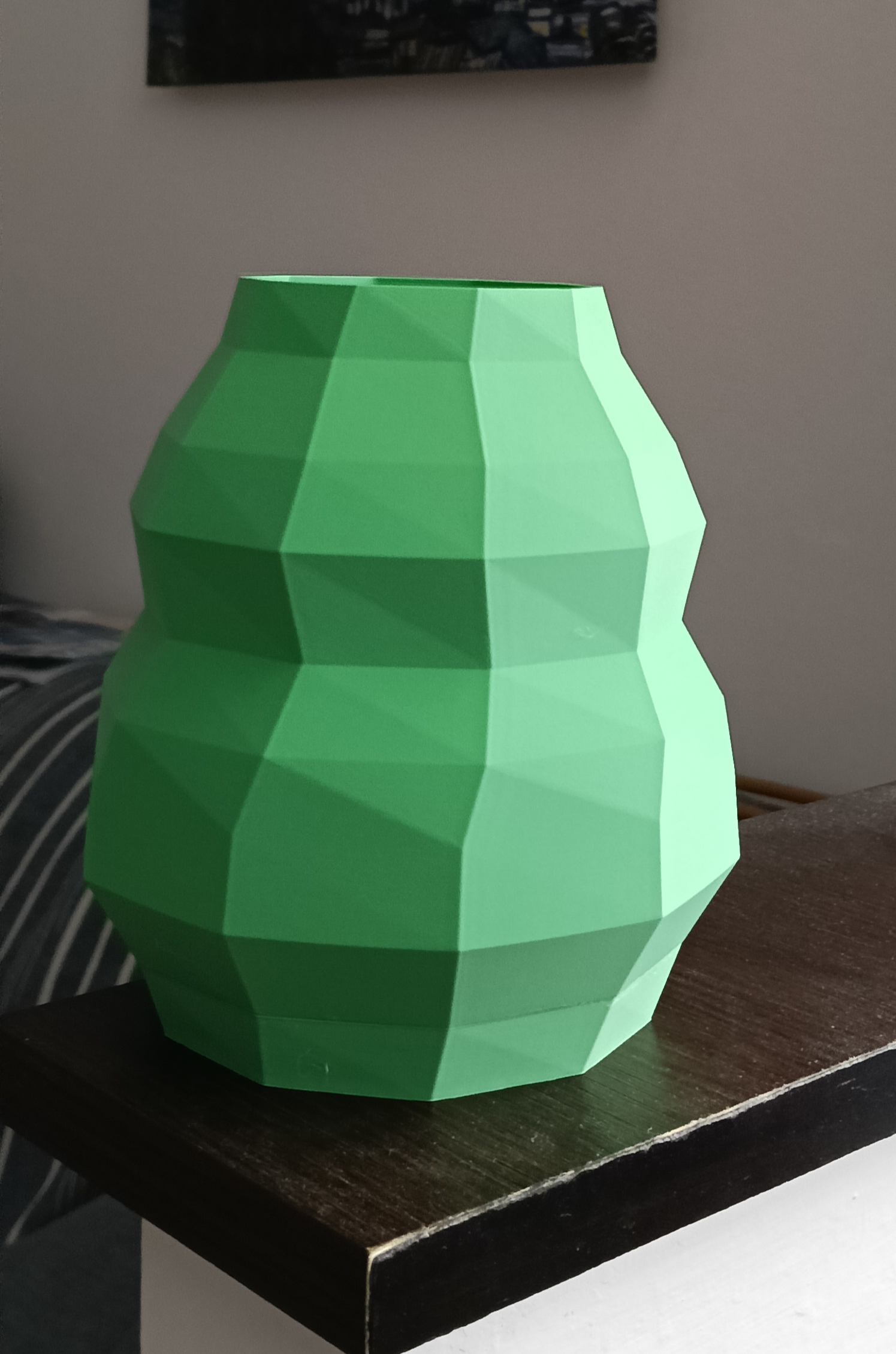 VASE TULIP