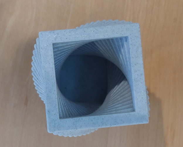 Miniatura 3 do modelo 3D Square vase