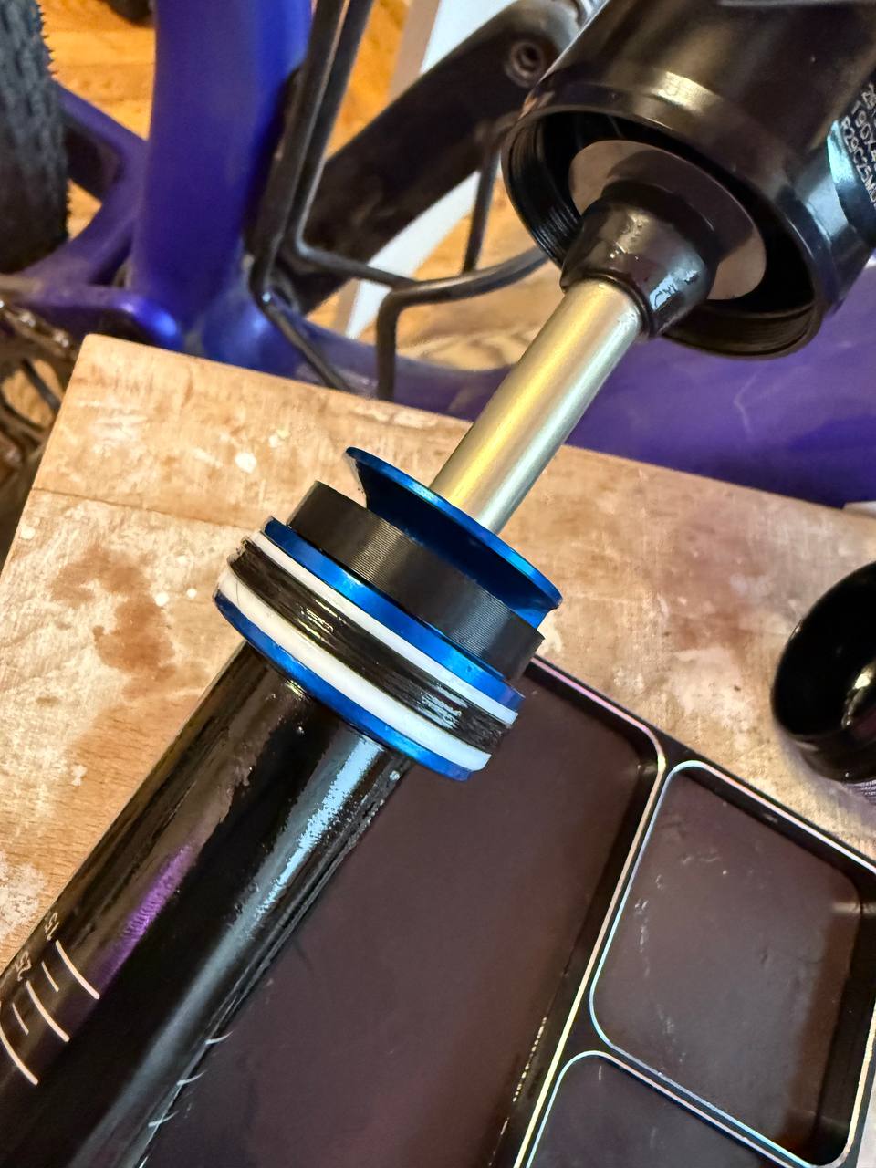ROCKSHOX SIDLuxe volume reducer