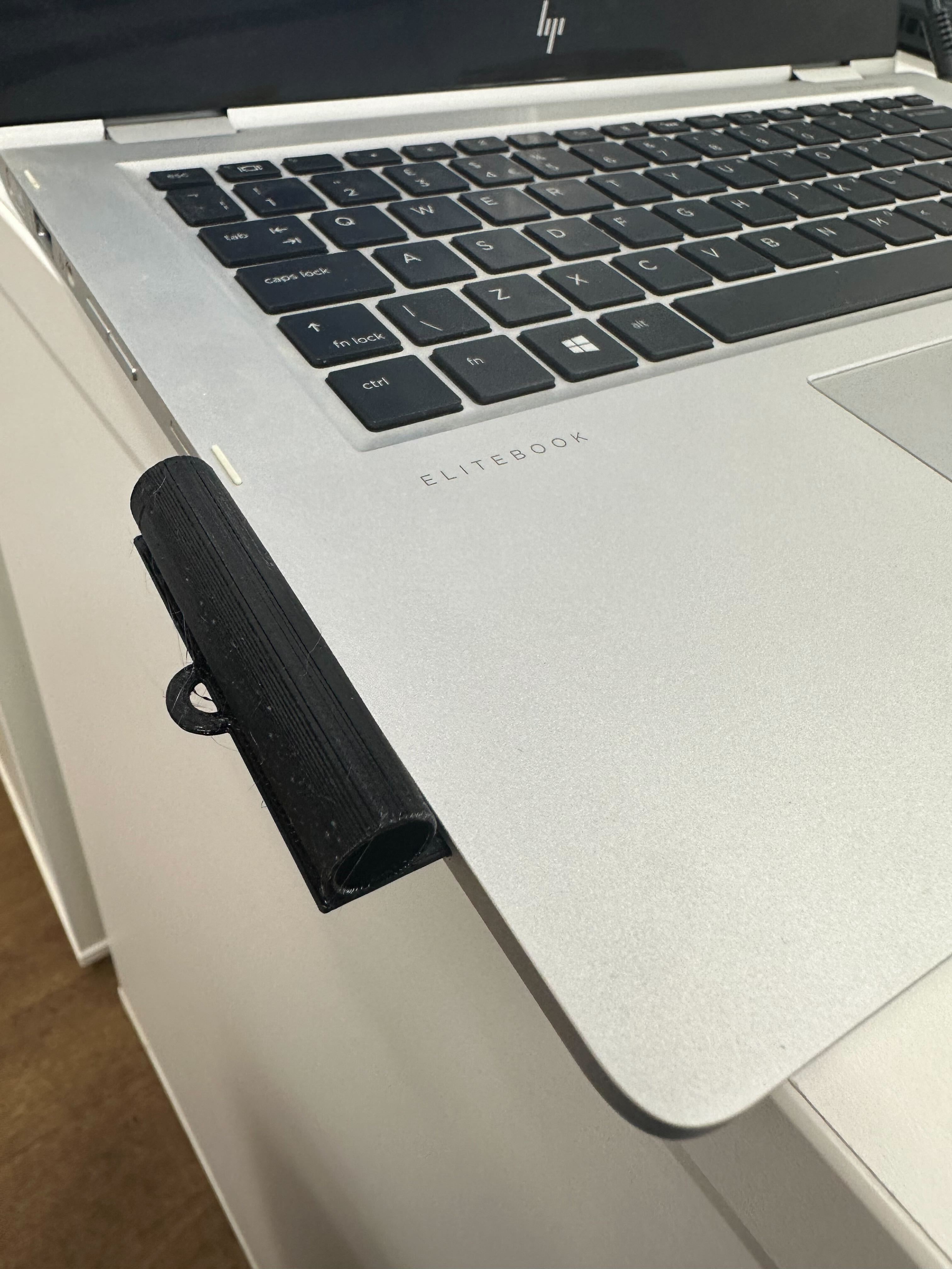 Smart Card slot to Pen Holder!