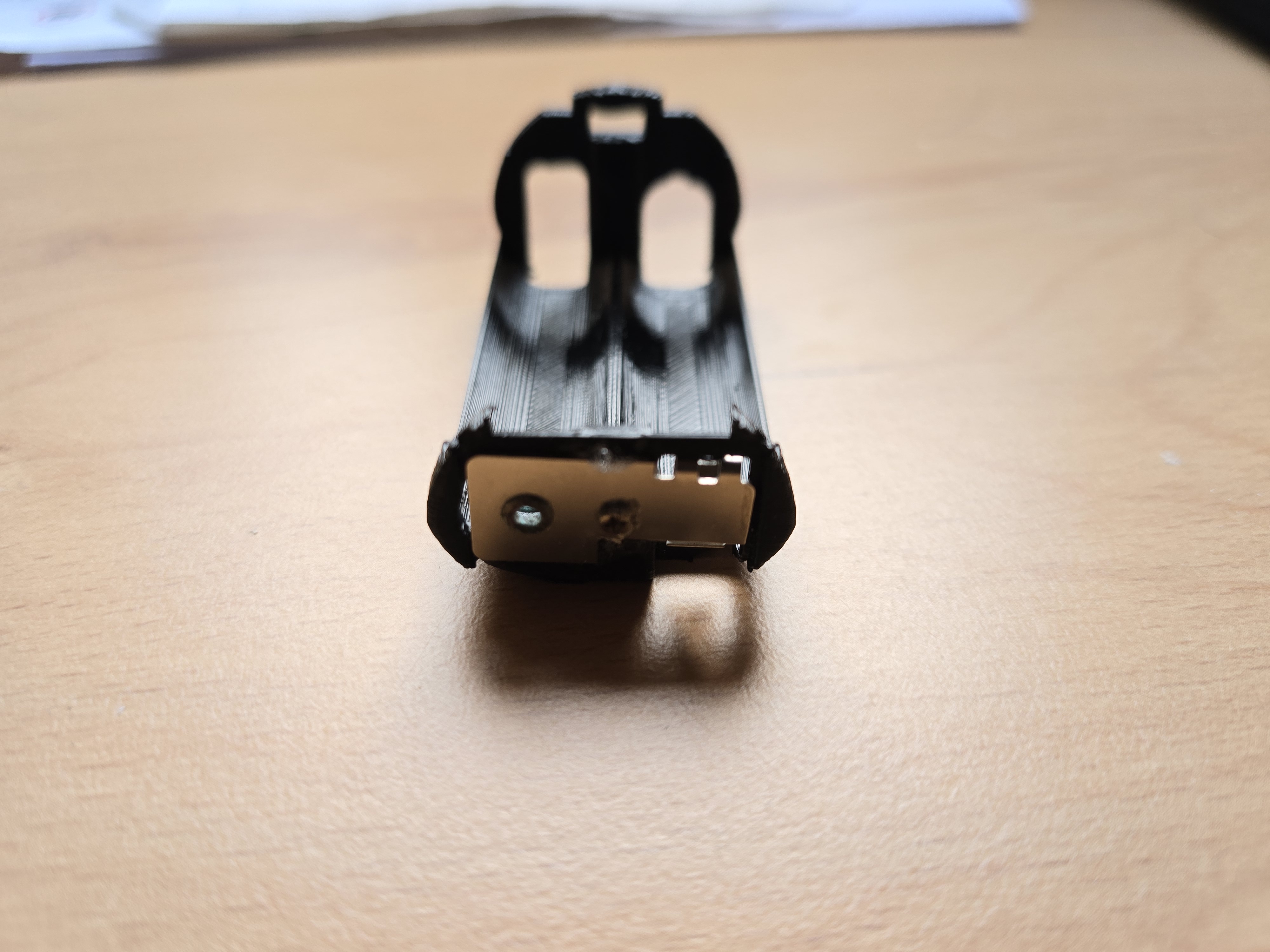 Shure PGX2 Microphone Battery Compartment