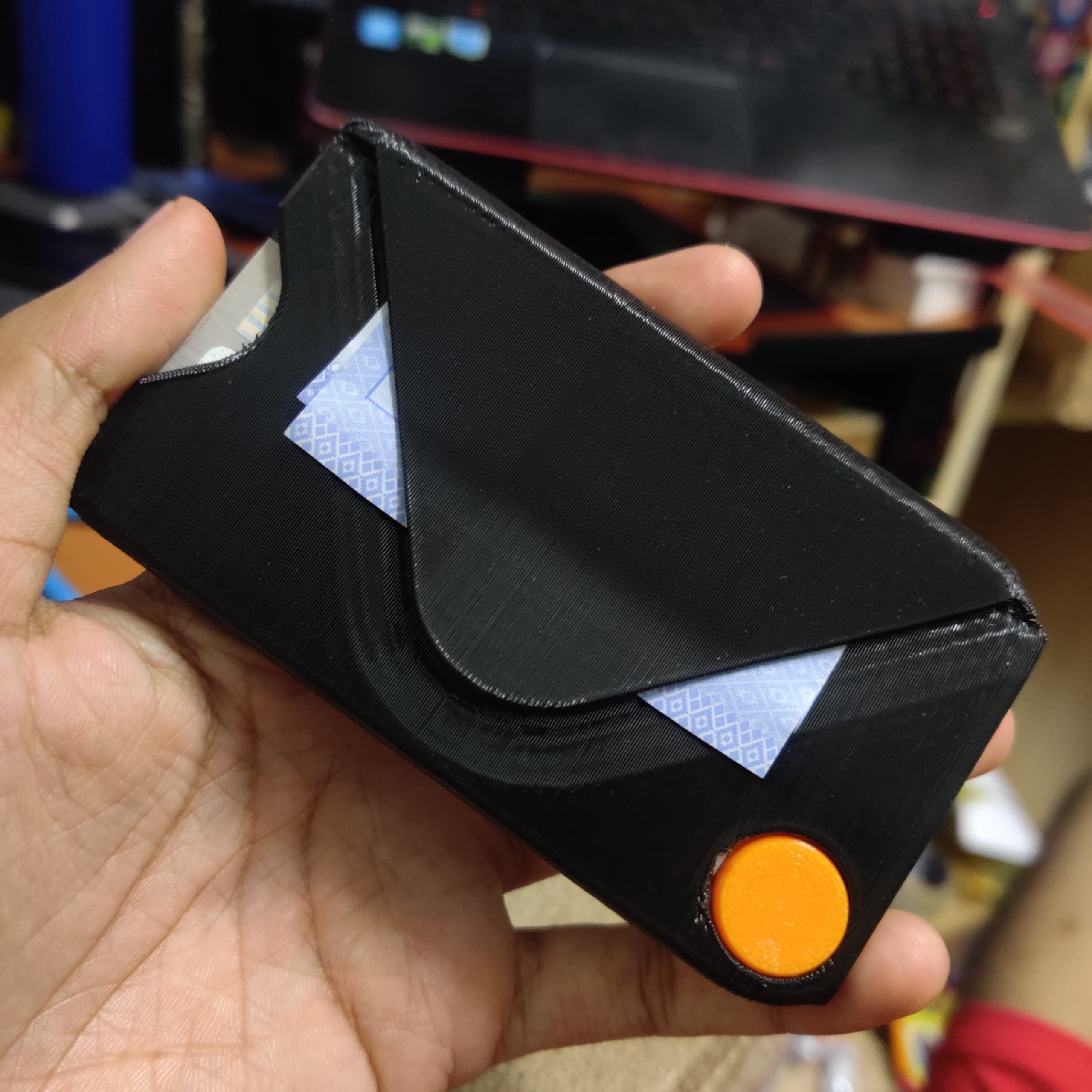 Cascade Card Wallet V2 with Money Clip (Print Separately)