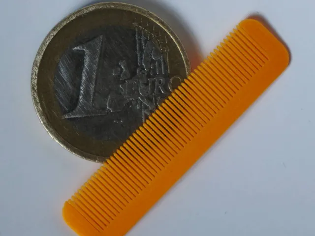 Comb
