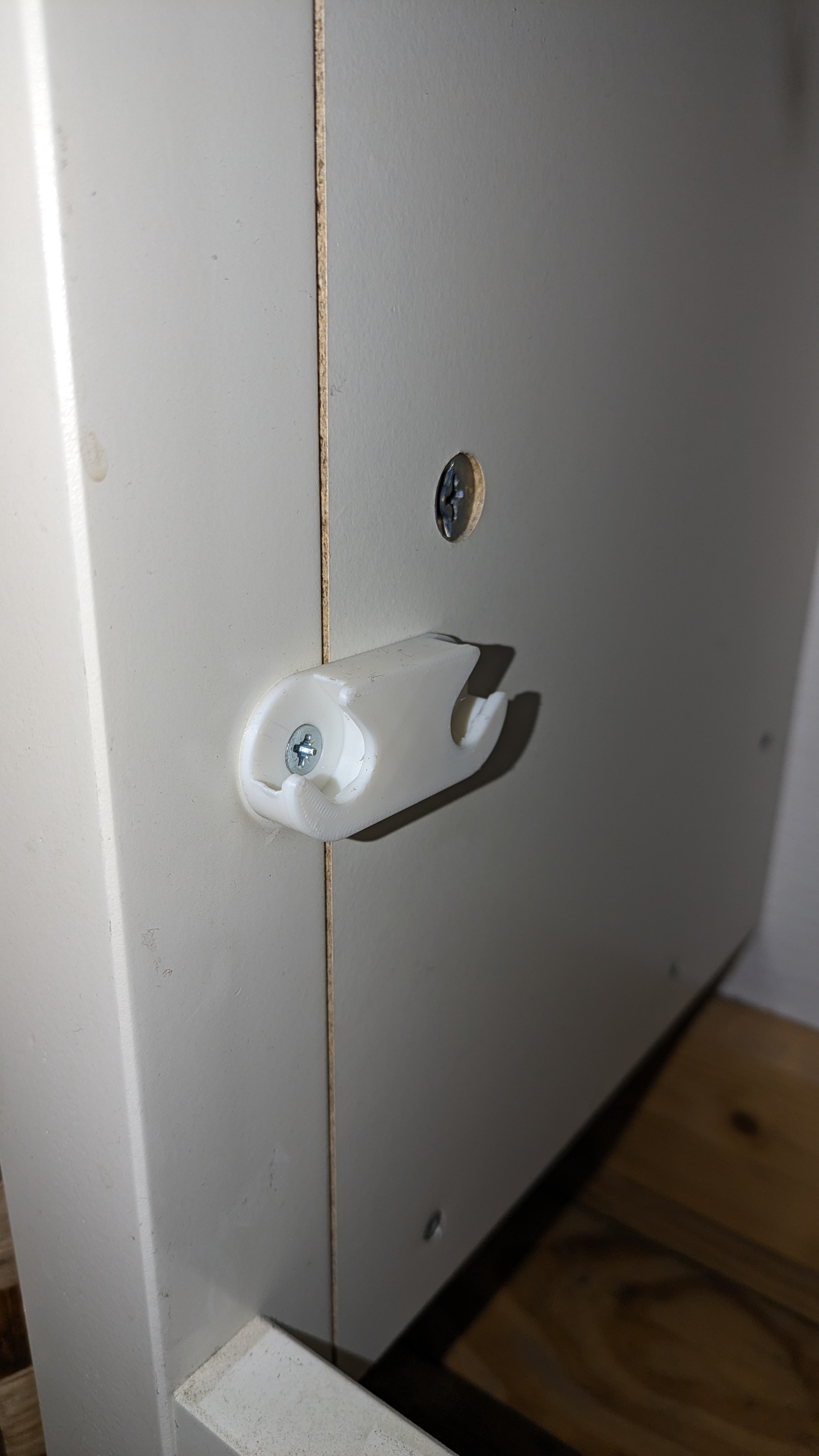 Ikea Hemnes shoe hinge with 2 compartments by Dominik Kroutvar