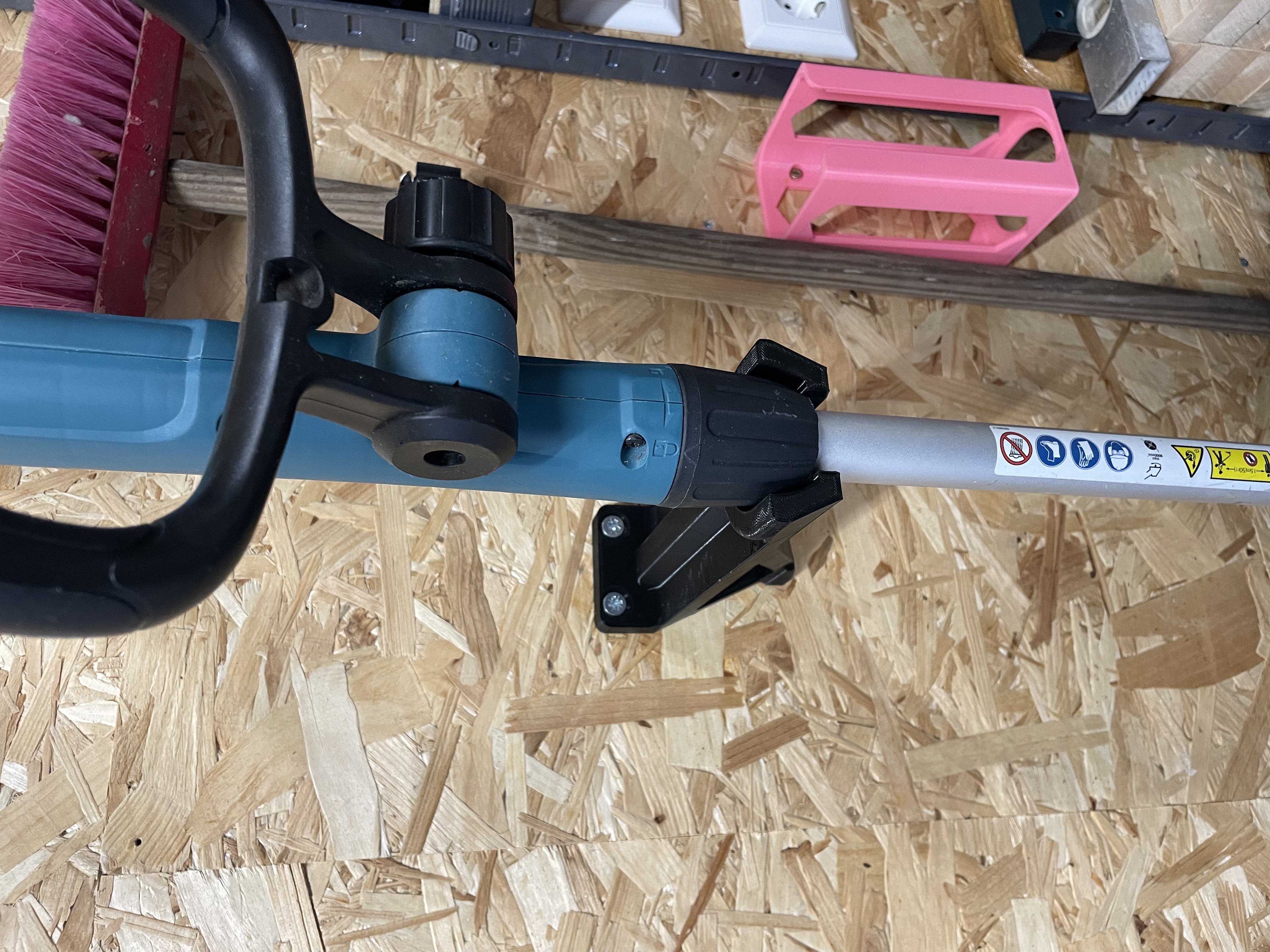 Makita-Trimmer Wall Mount/ Wandhalterung