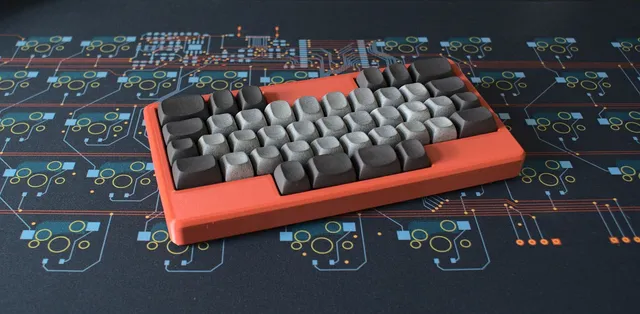 Custom ergo mechanical keyboard