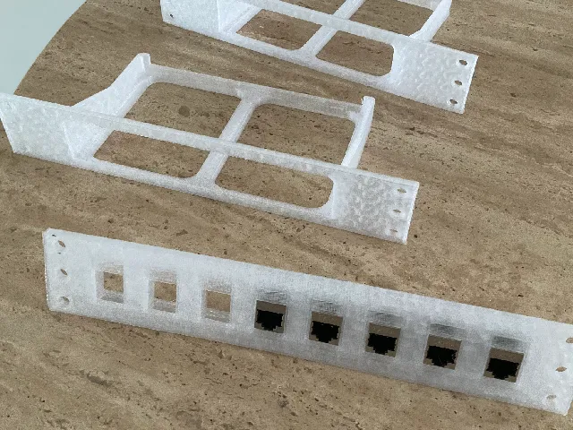 10" Rack - Half rack panels for network devices (incl. Unifi/Ubiquiti)