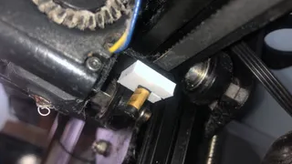 belt tensioner