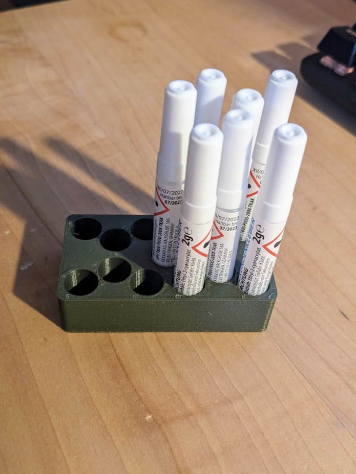 Sekundenkleber organizer / halterung (ALDI / "WORKZONE")
