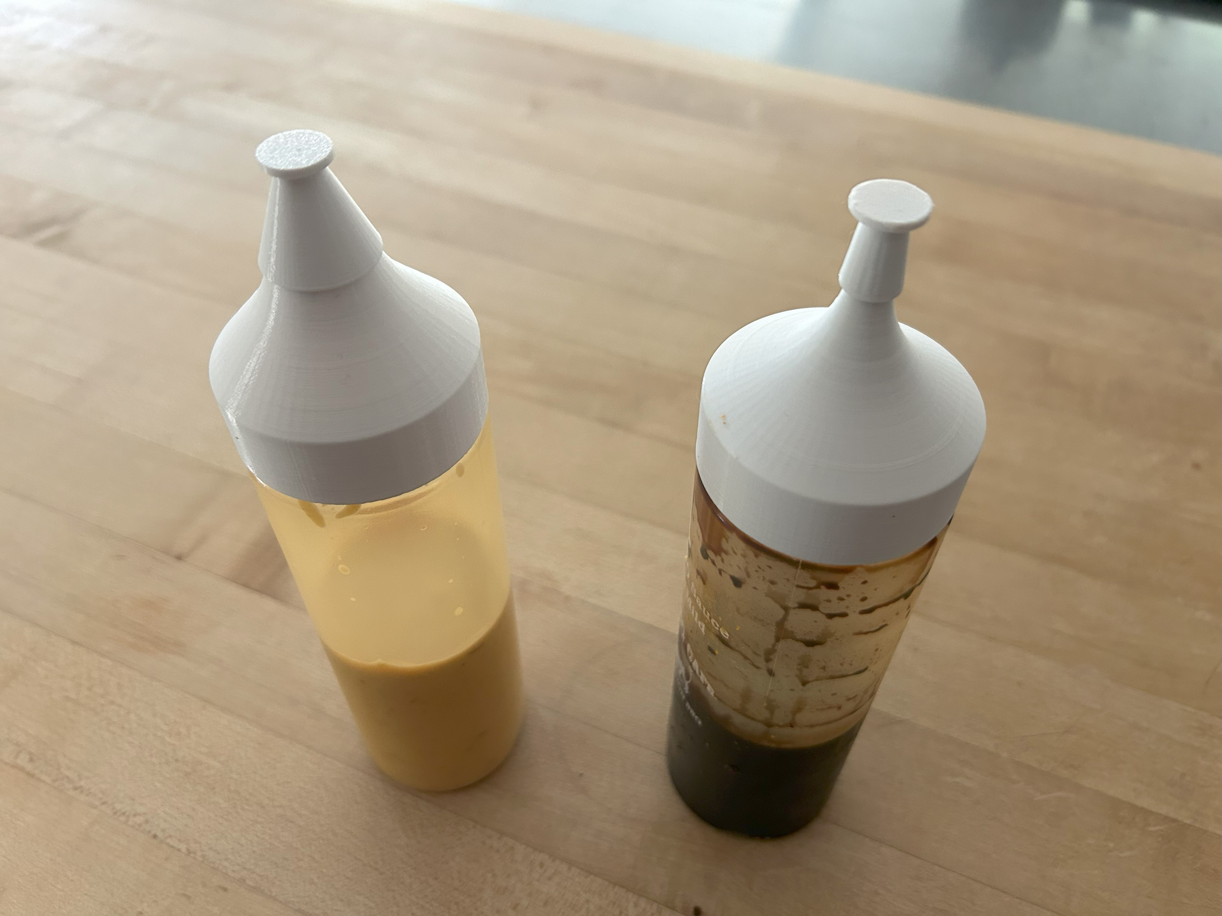 Squeeze Bottle funnels w/caps by Schaffer.la Download free STL model