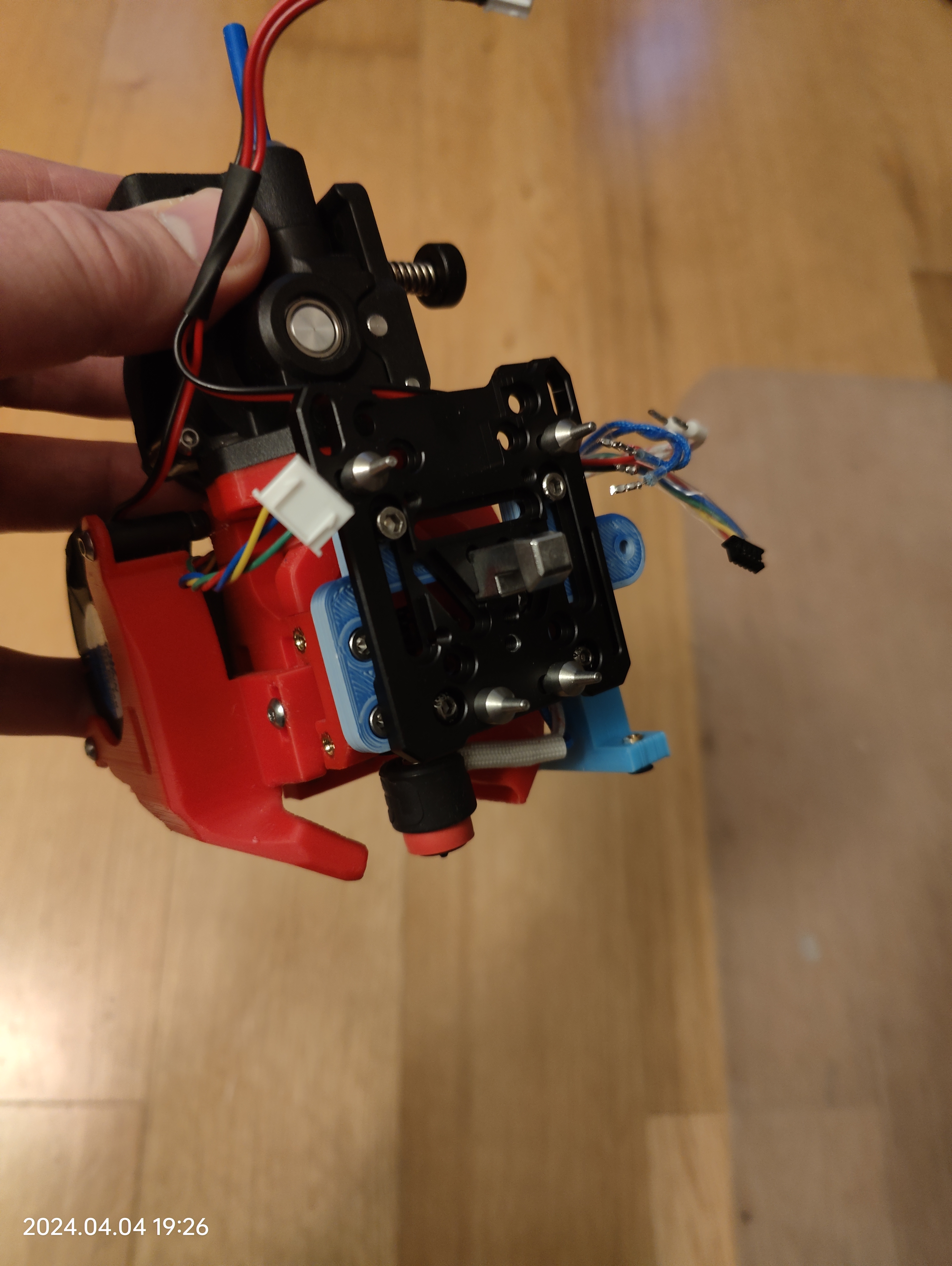 Hermit Crab 2 gantry mount for Herome7 3D model thumbnail