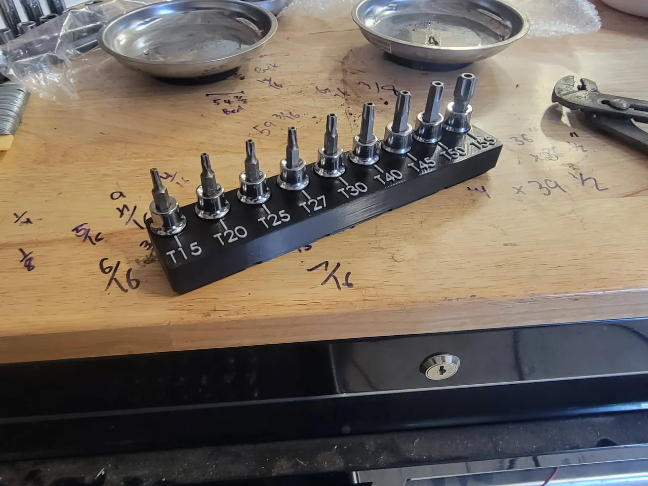 Husky 3/8th tool bit set holders gridfinity by Ian Cox | Download free ...
