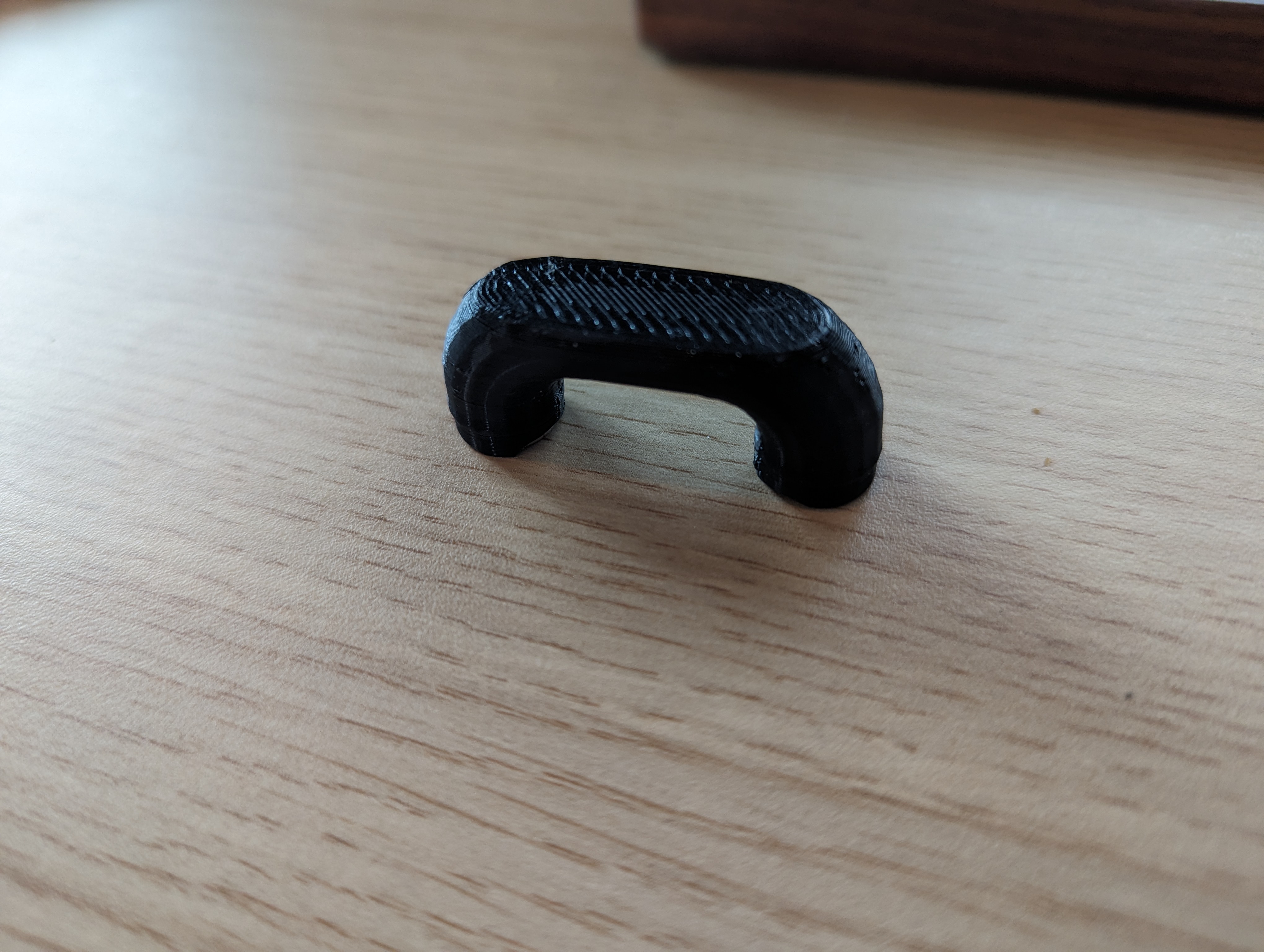 Miniatura 2 do modelo 3D Fully customizable magnetic cable holder