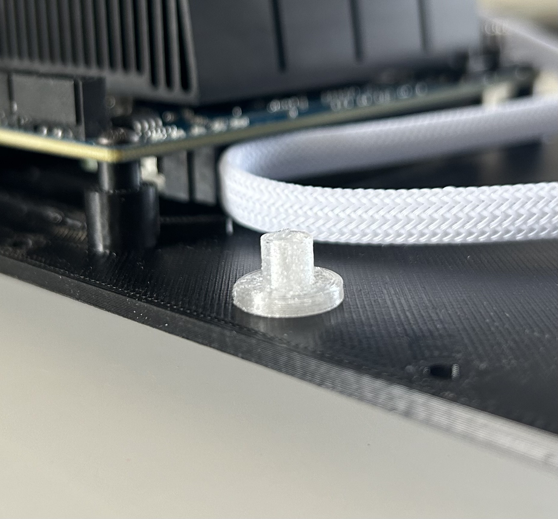 TPU feet for the Dual 3.5" HDD NAS Case for Odroid H2 / H2+ / H3 / H3+