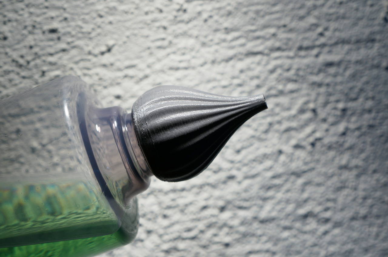 Spout for PET bottles by Jack | Download free STL model | Printables.com