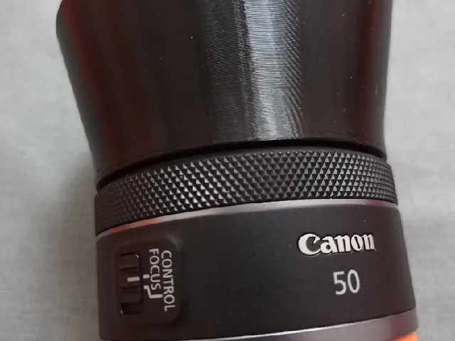 canon rf 50 mm f1 8 stm sun visor