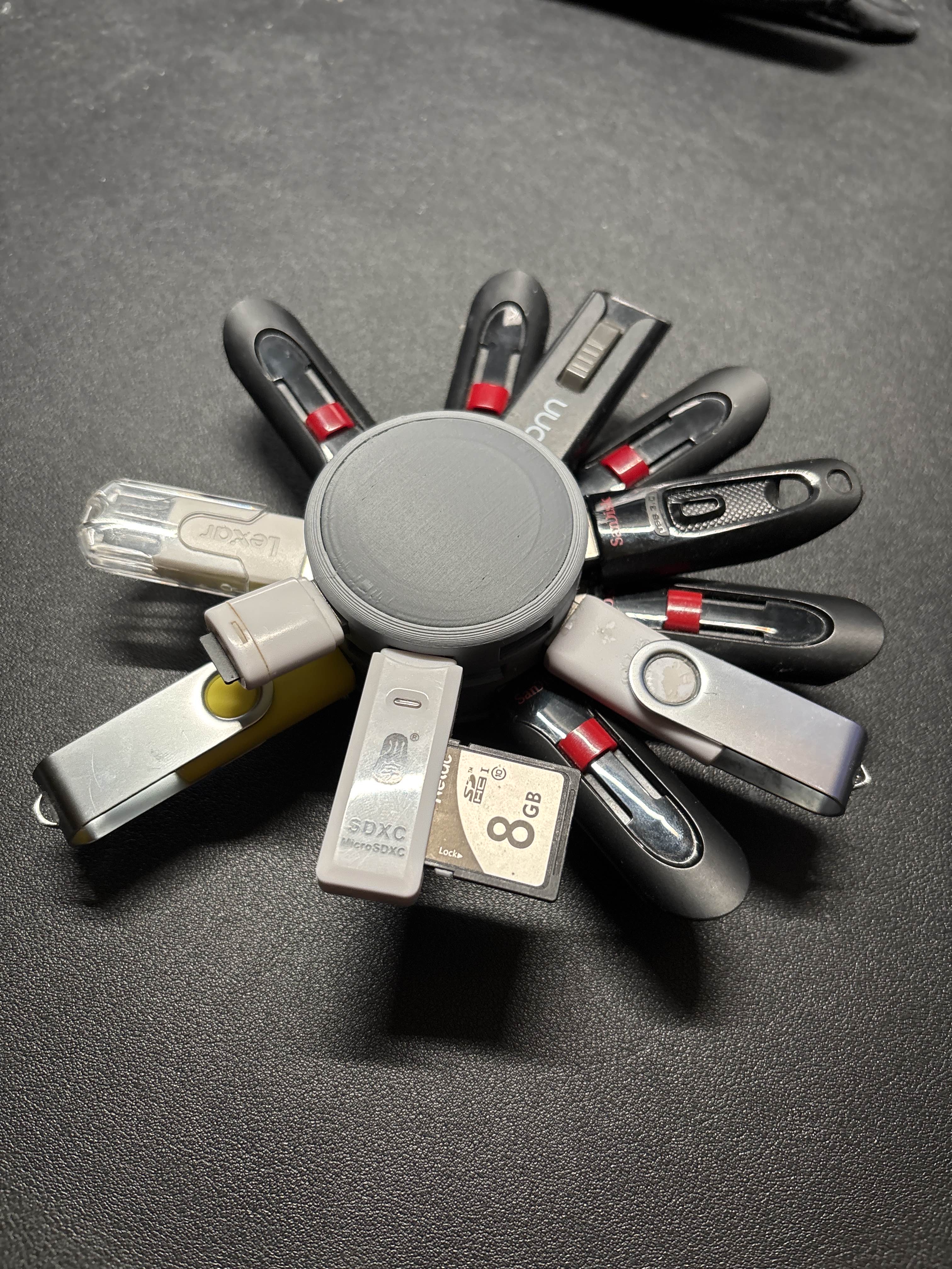 USB Storage (X24) wheel hub
