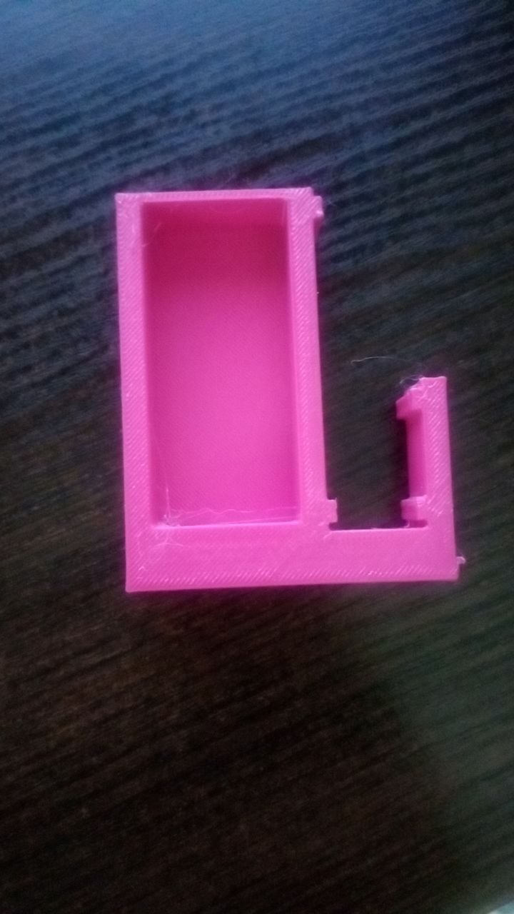 PhonePult U-Clip Holder for shelves — Base Version