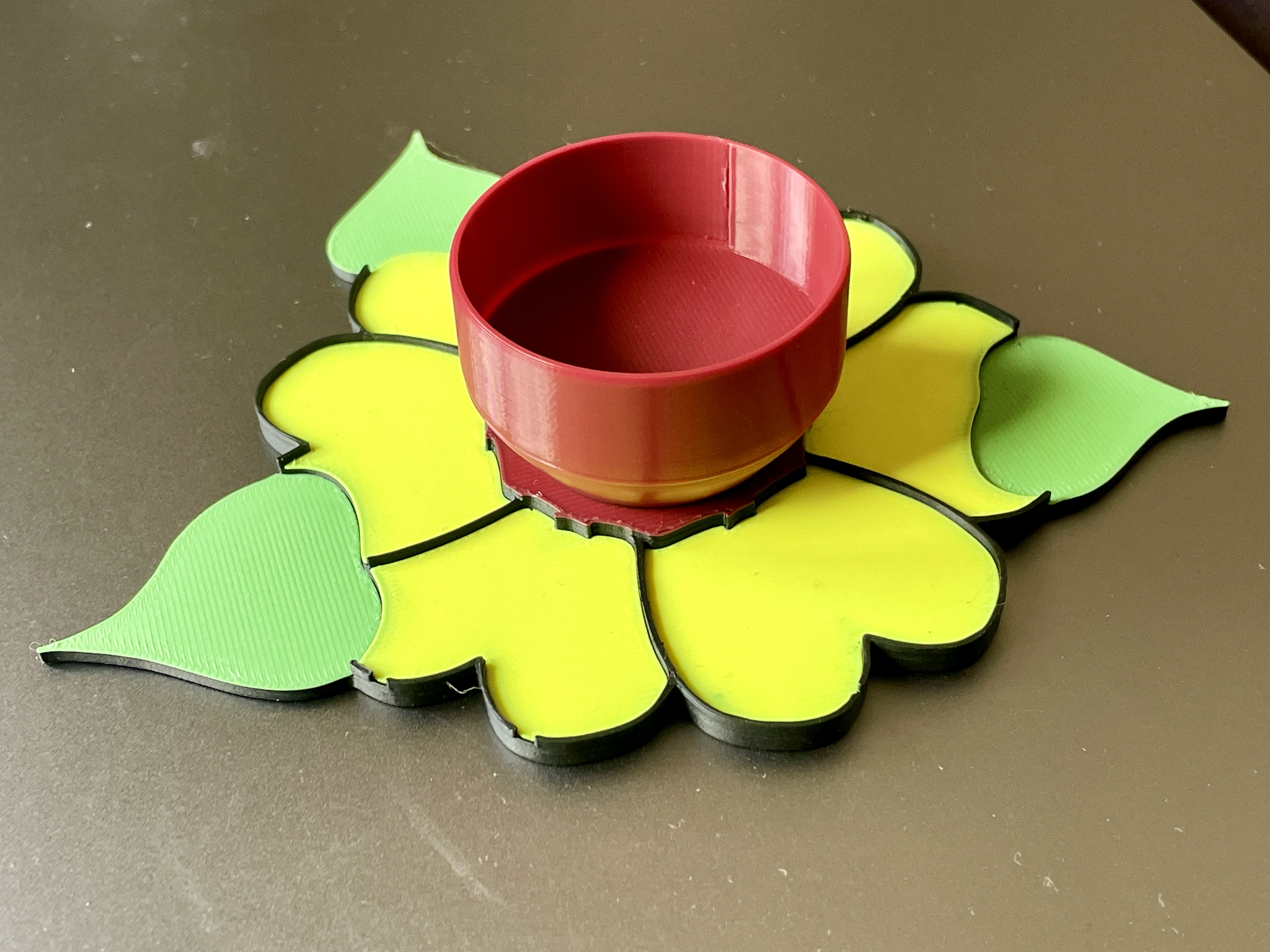 Candle holder flower