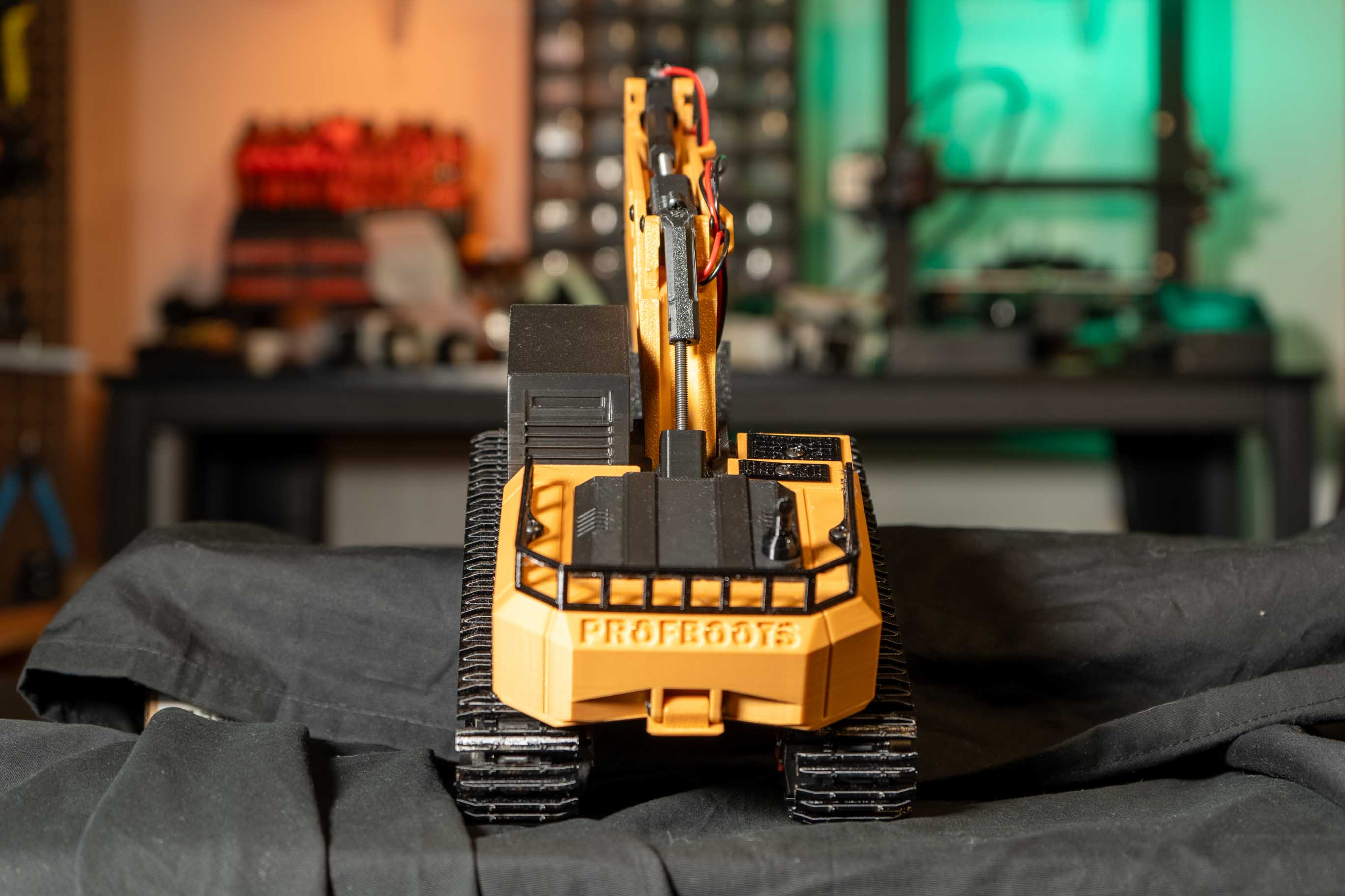 DIY RC Excavator By ProfessorBoots Download Free STL Model