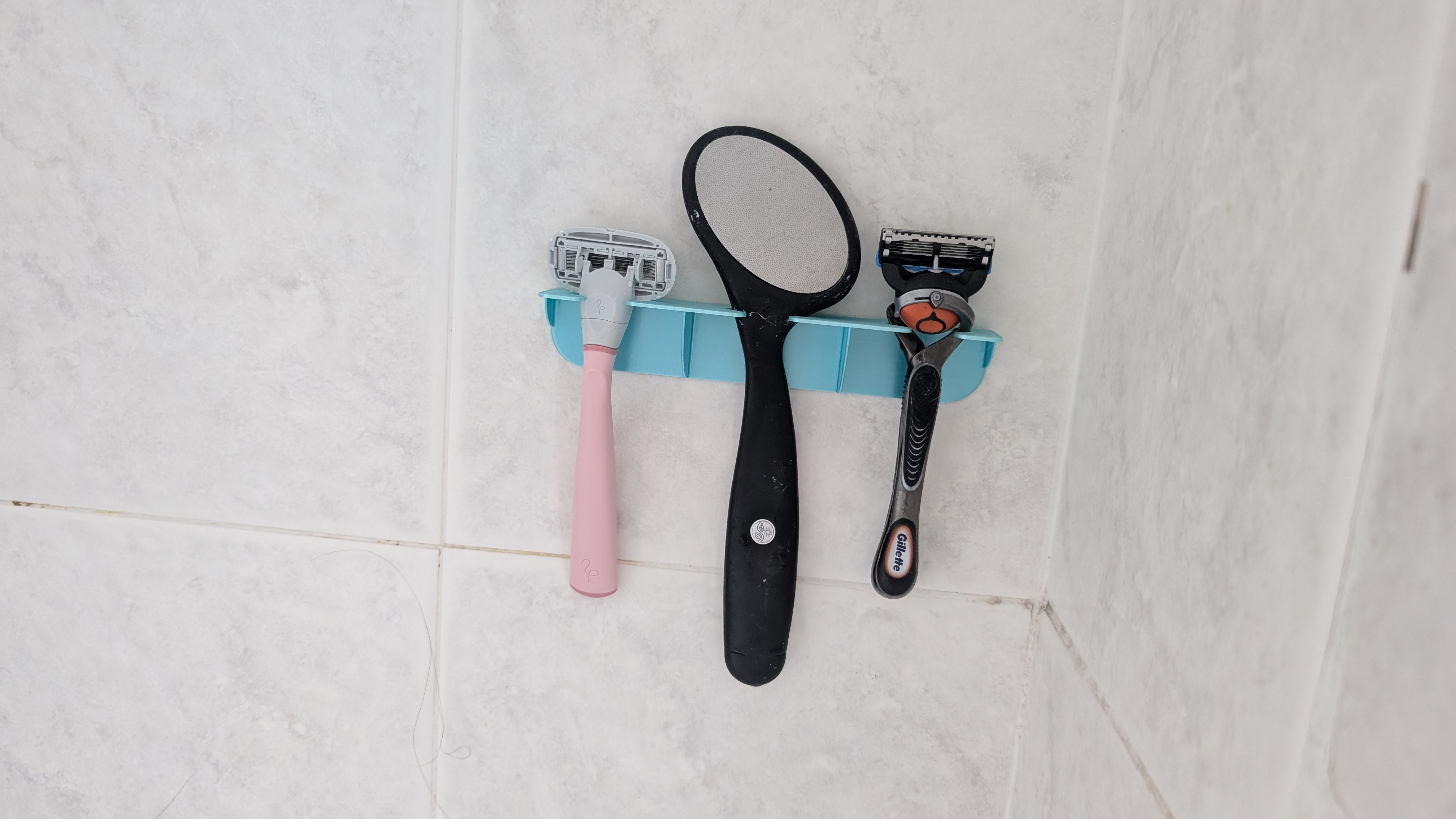 Shower razor holder x3