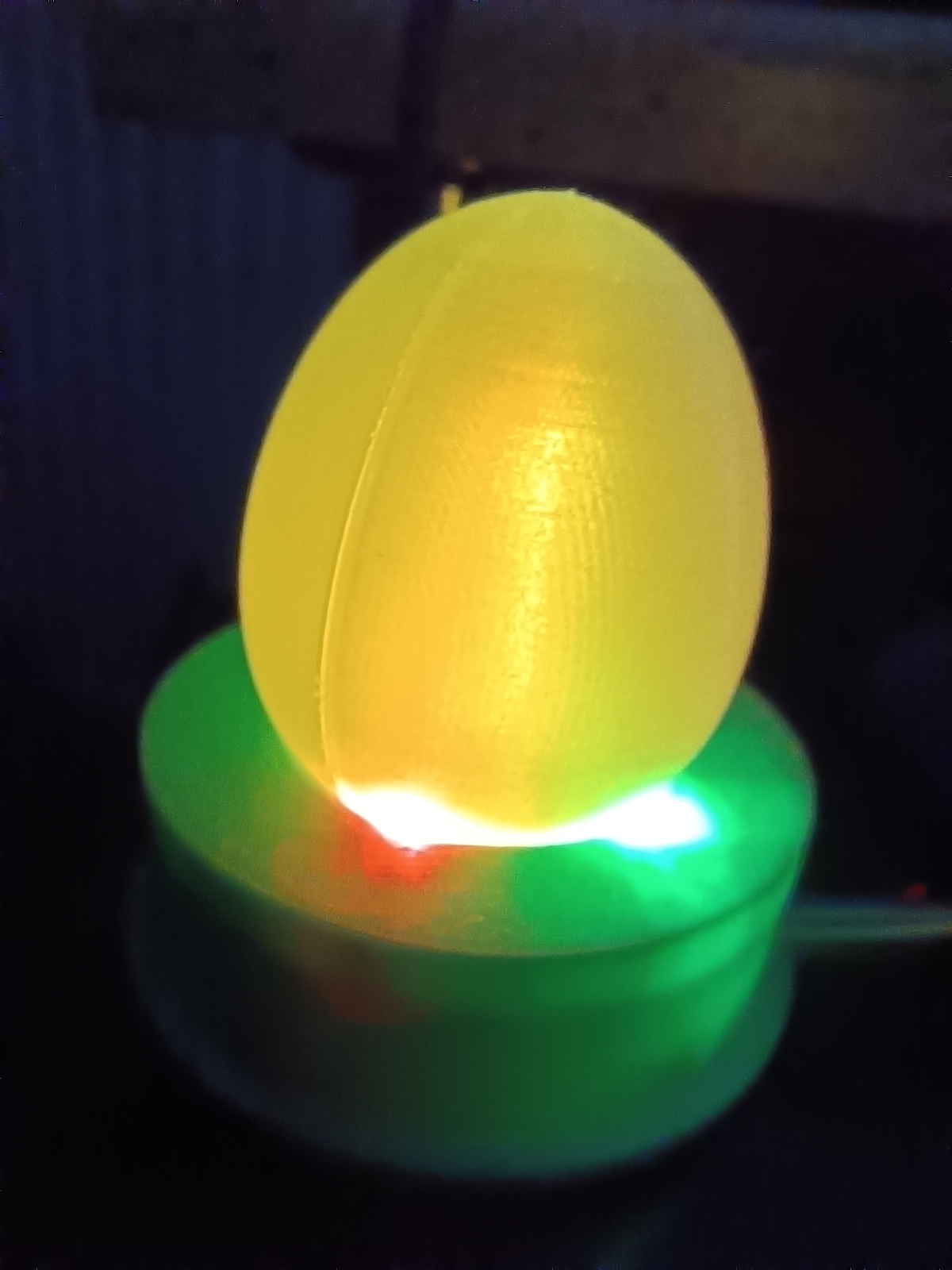 LED Ei Anleuchter