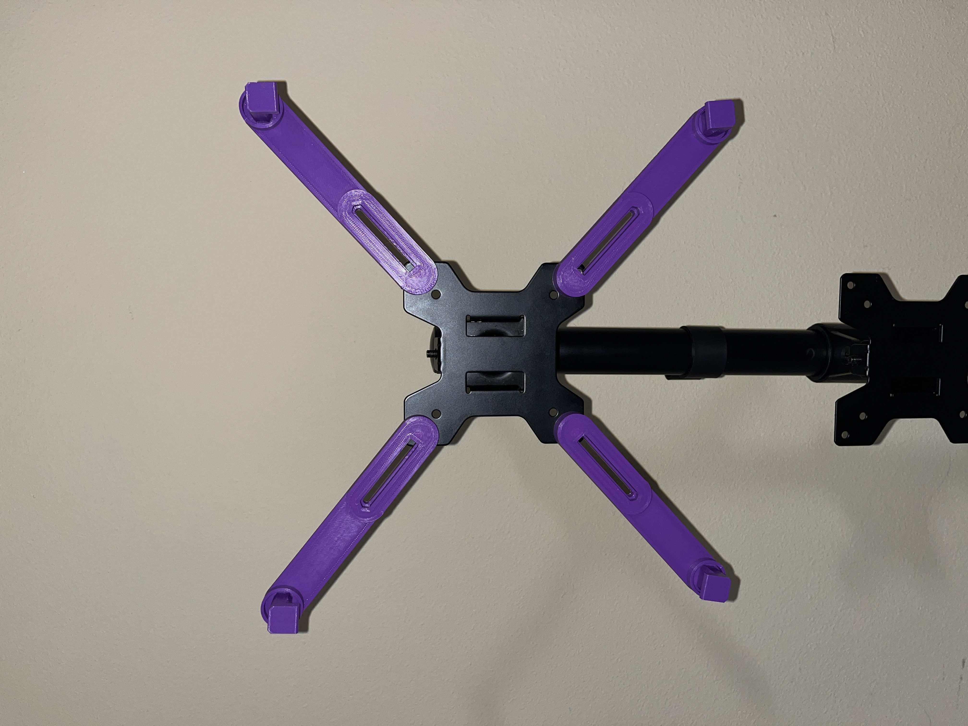 VESA adapter for tablets and portable monitors