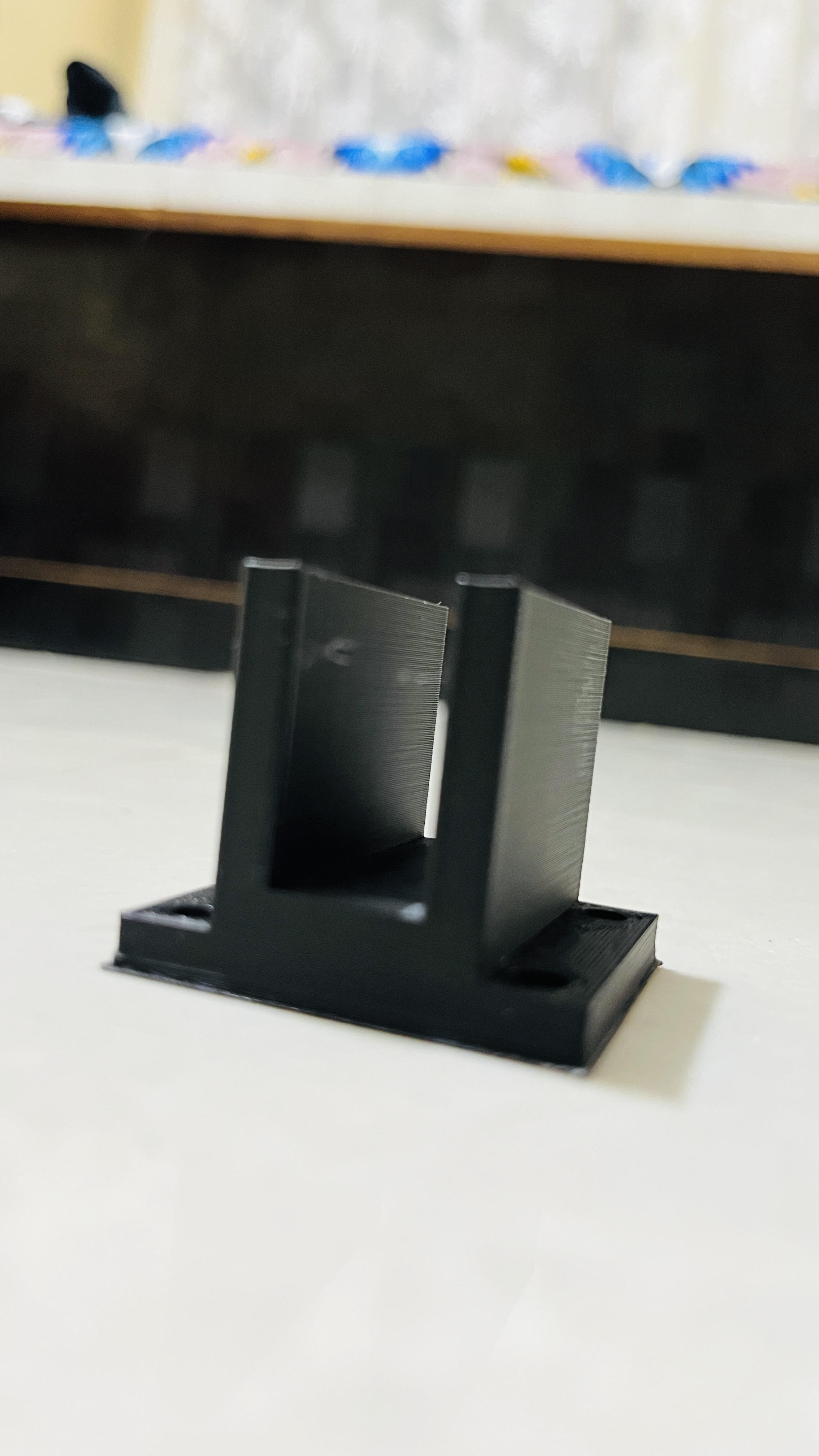 Wall Support hold Ply
