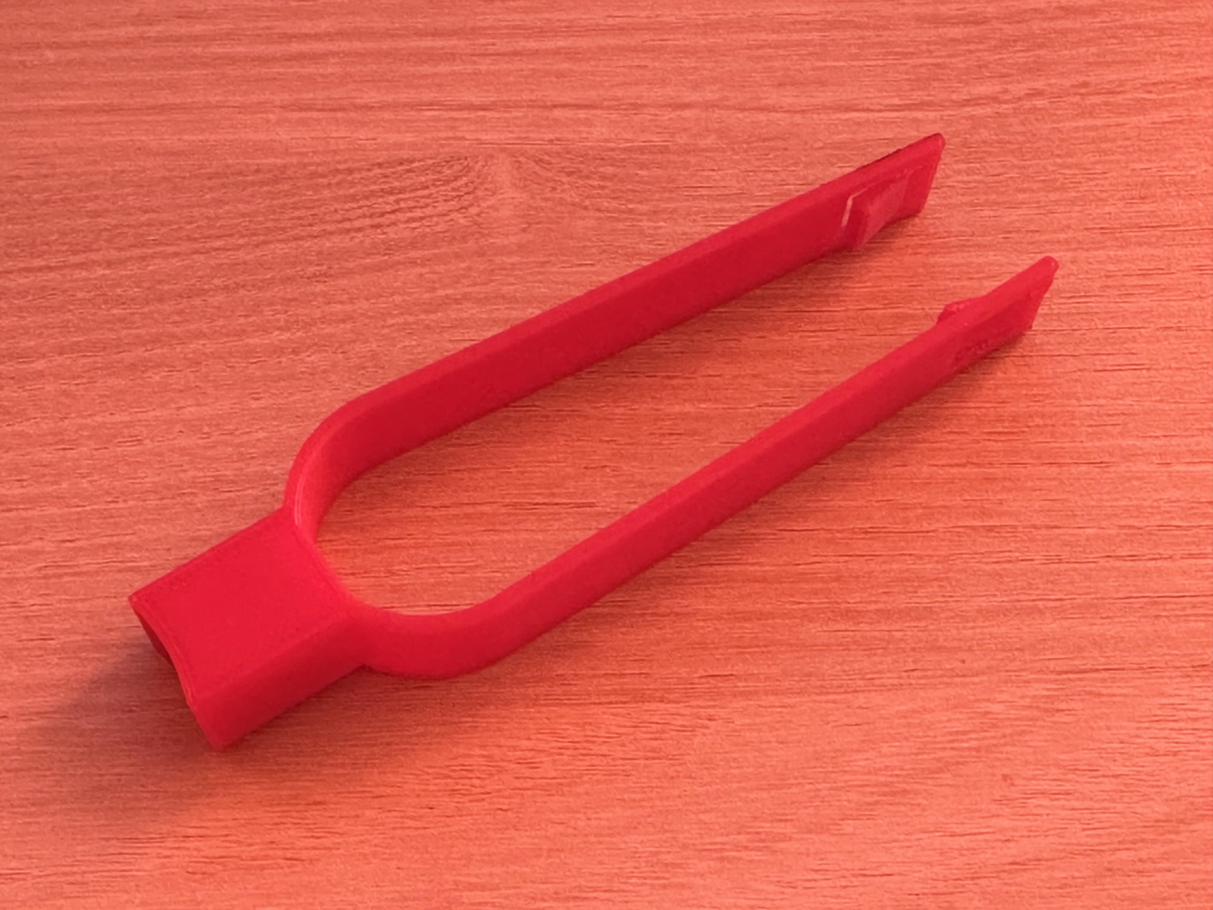 Skoda wheel nut caps remover tool by dvoracto Download free STL model