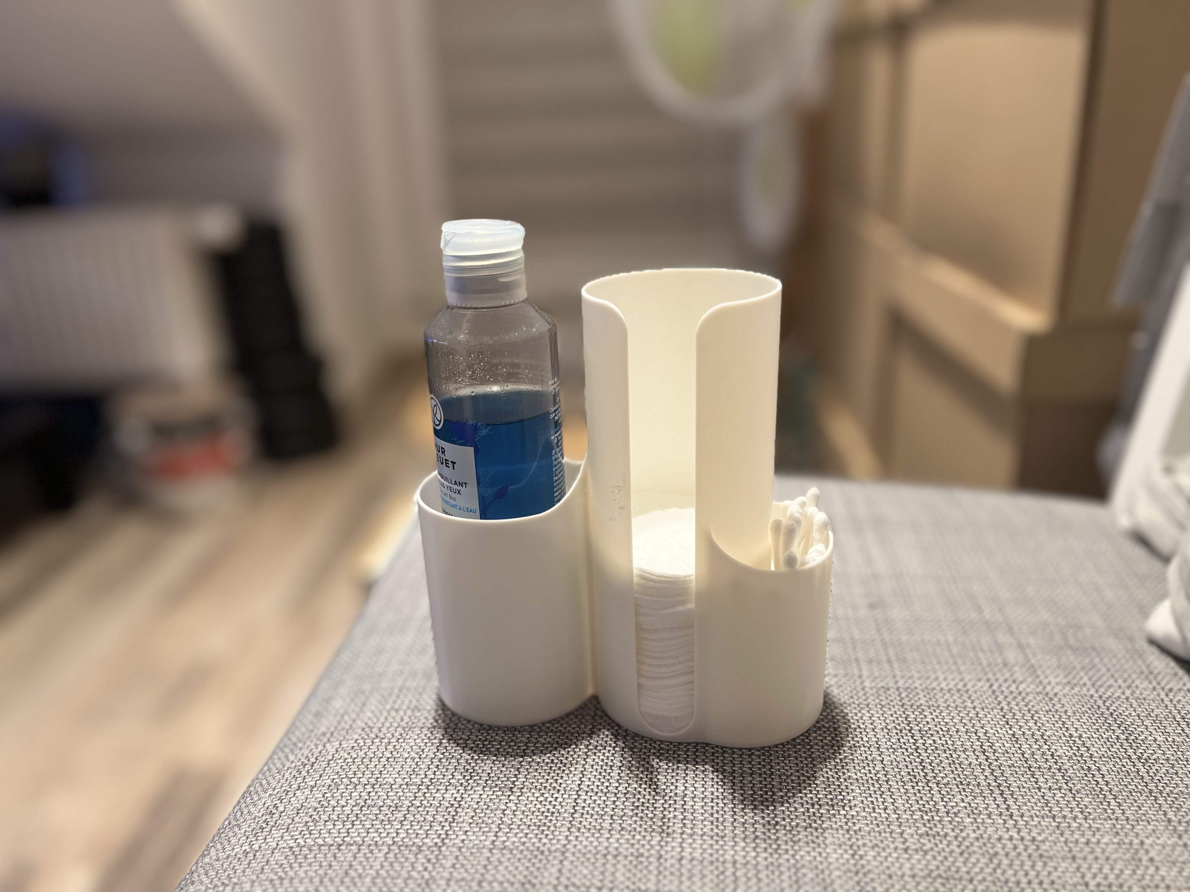 Holder for cotton pads/buds and makeup remover