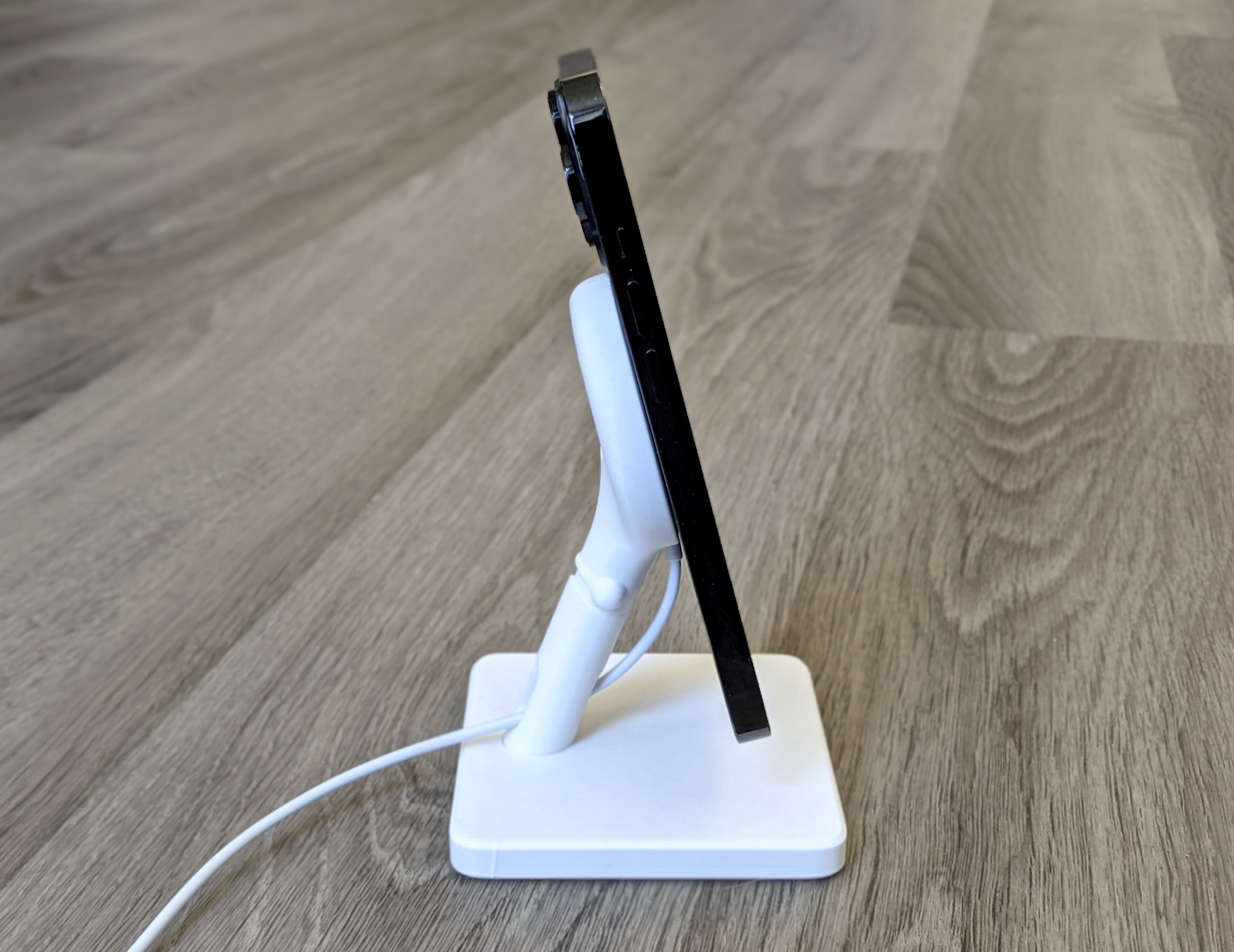 Hinged Magsafe Stand for iPhone / AirPods Charger by srirachachacha ...