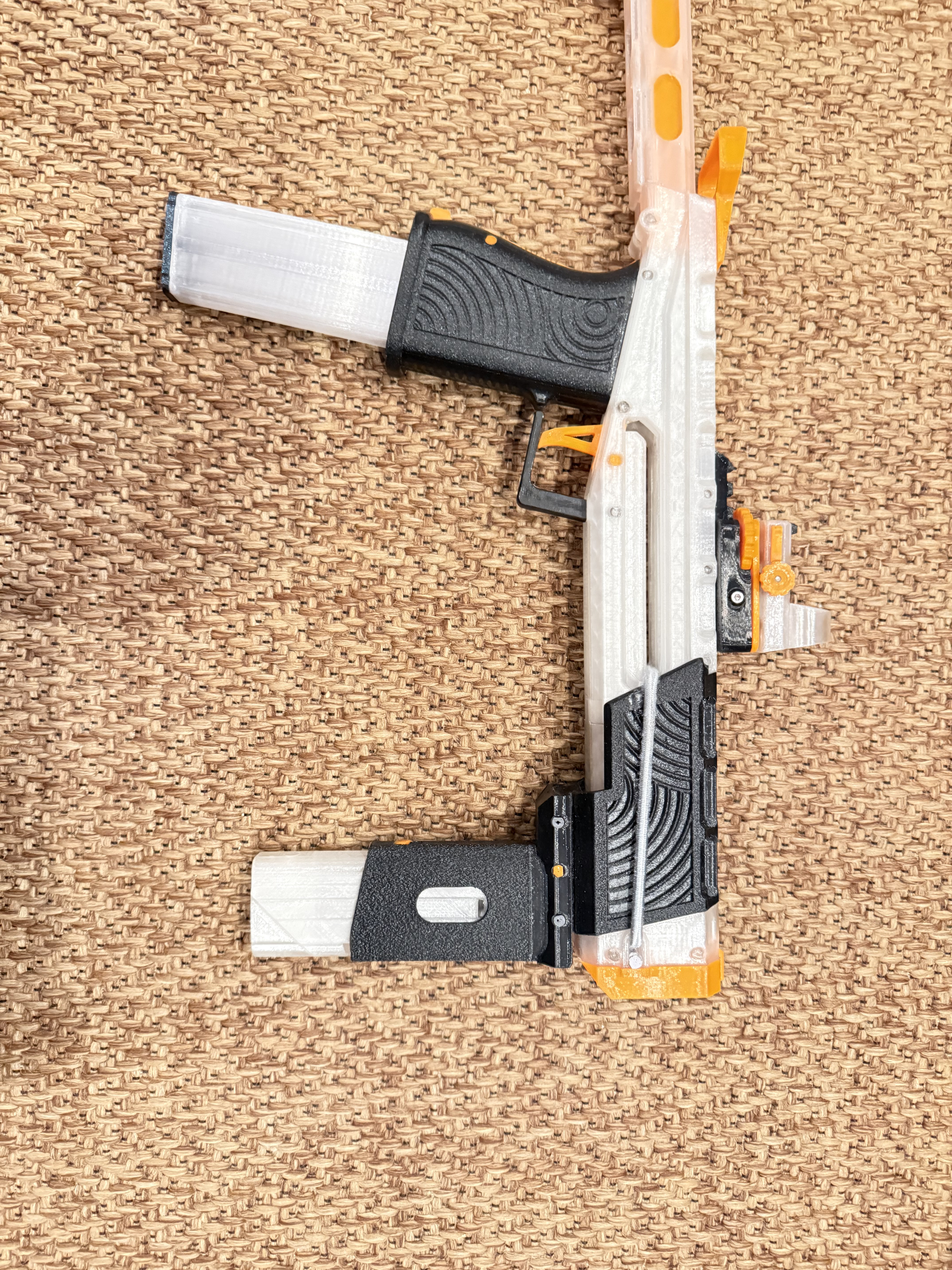Corrected model >> YASMF - Yet another slim mag foregrip !  Fits Standard Picatinny Rail - Satakieli