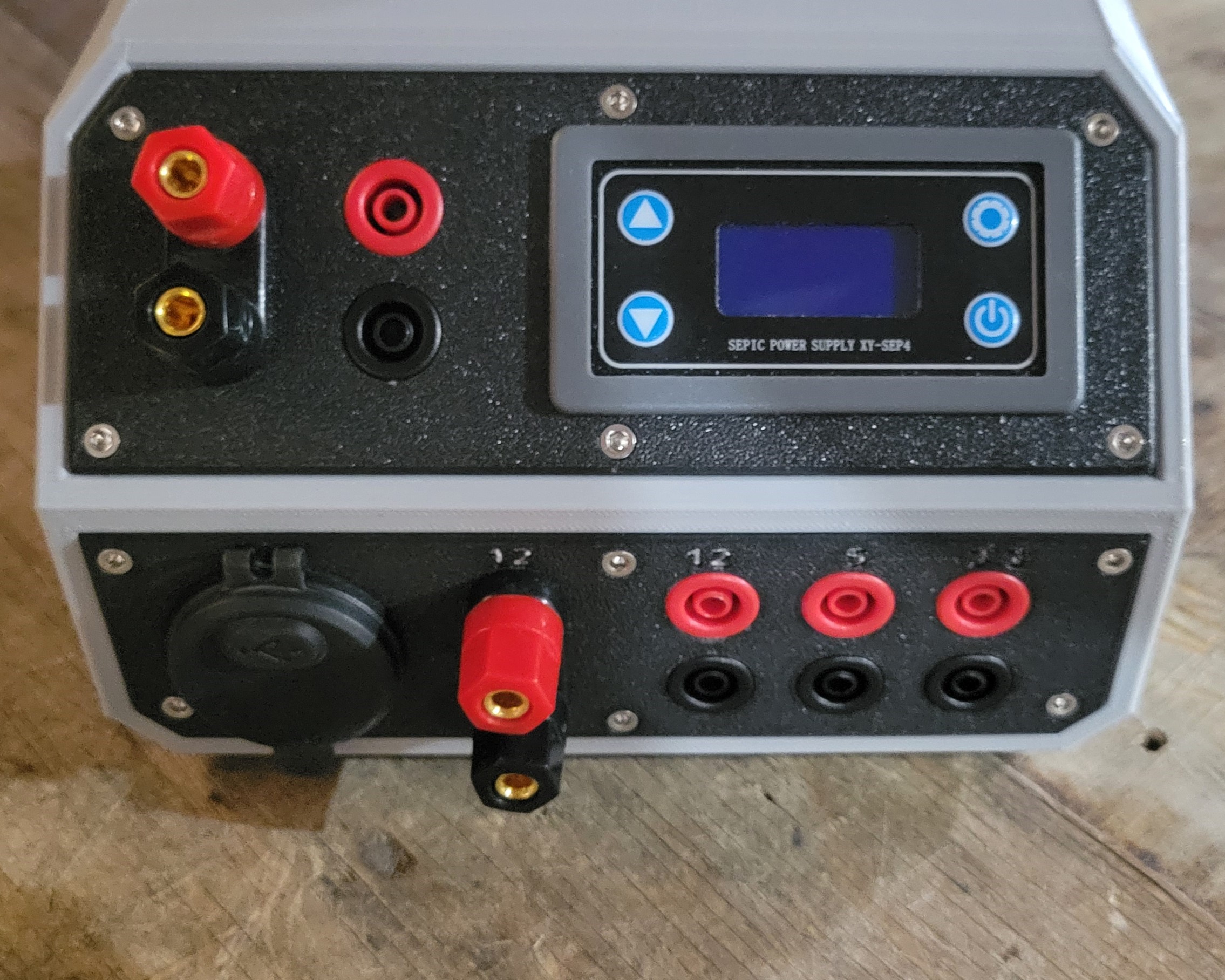 Miniatura 3 do modelo 3D ATX Workbench PSU Modified