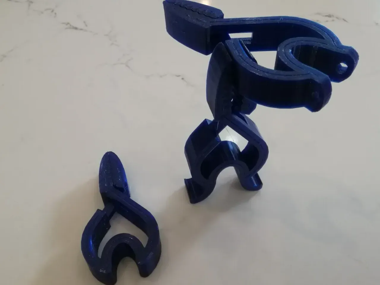 Clip by Stefan | Download free STL model | Printables.com