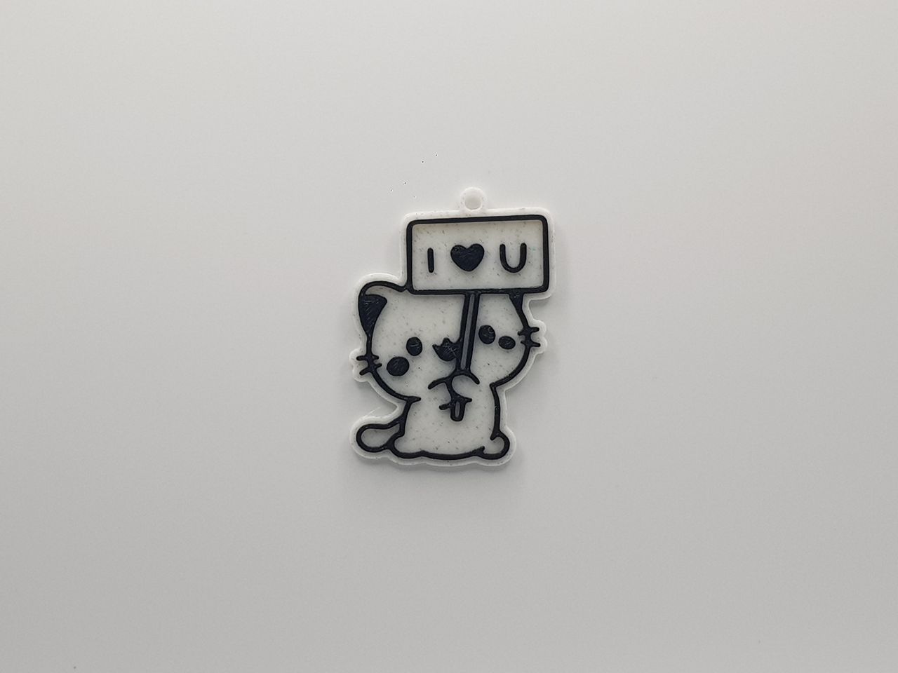 "I <3 U" Anahtarlık Pişareti tutan kedi (Sadece Plastik Aparattır!!!)