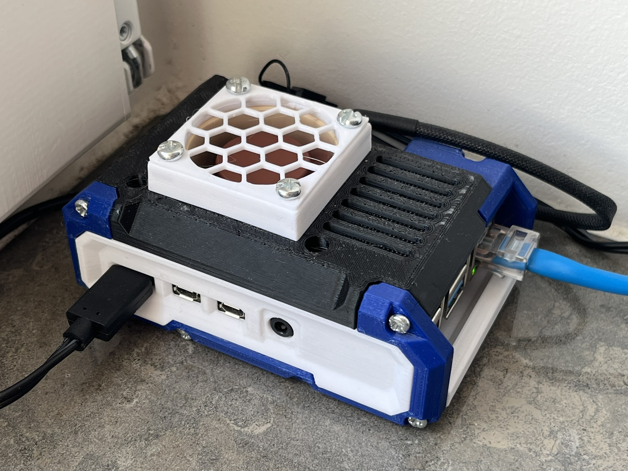 Raspberry Pi 4 Case M3 heat inserts