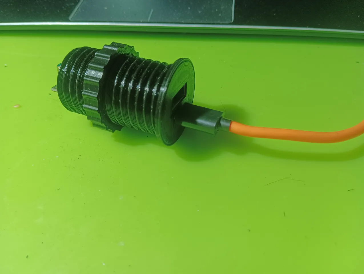screw holder SW3516 SW3518 by winqooq | Download free STL model ...