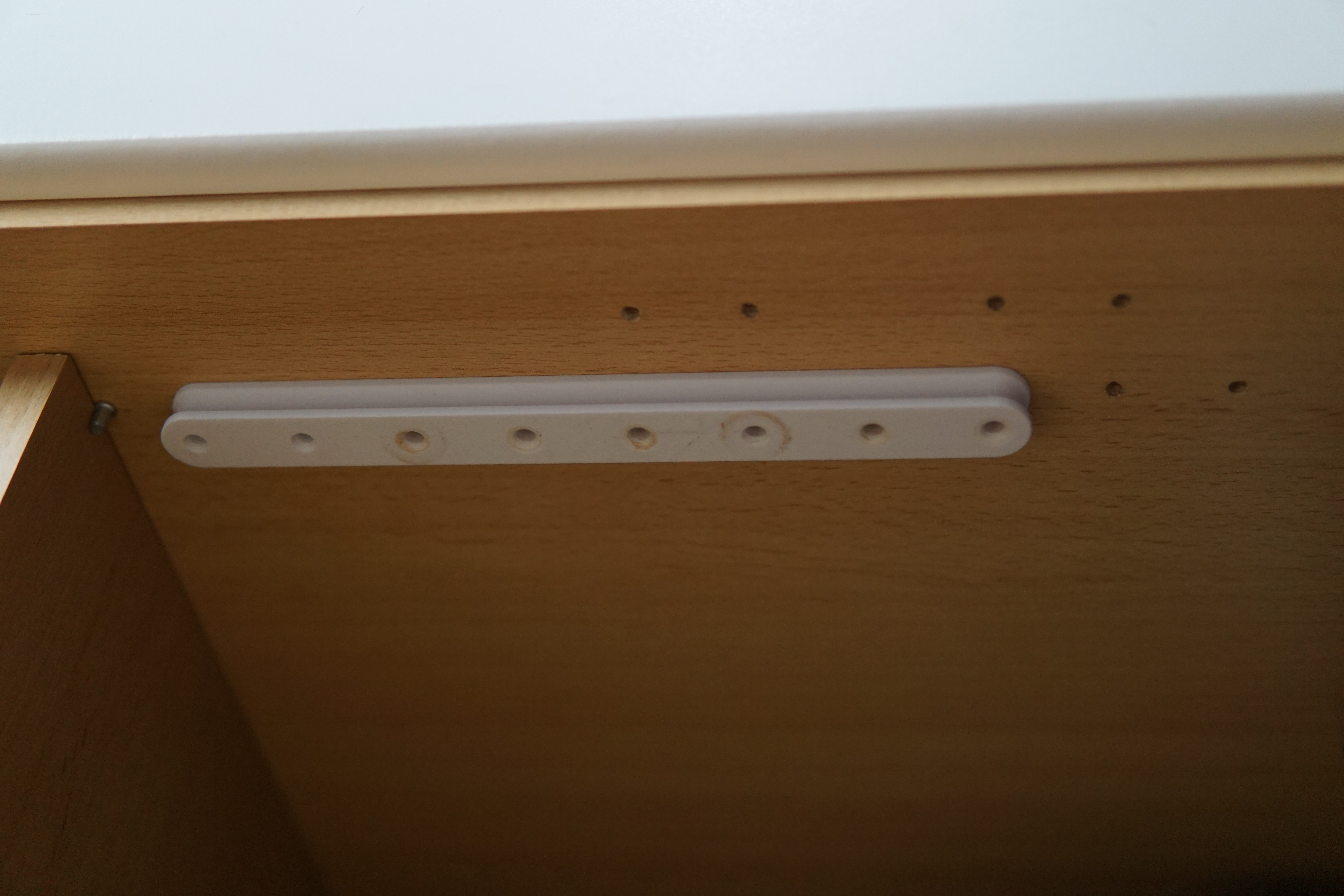 wardrobe shelf floor pins drilling jig | Einlegebodenbohrschablone