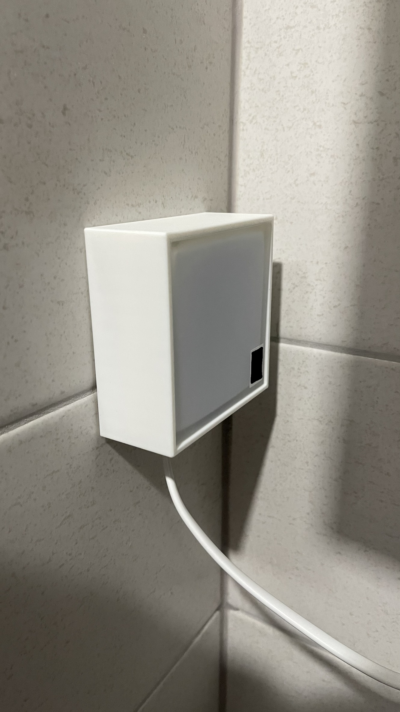 Wall mounted Netatmo Relay Frame by Paaartiik Download free STL model