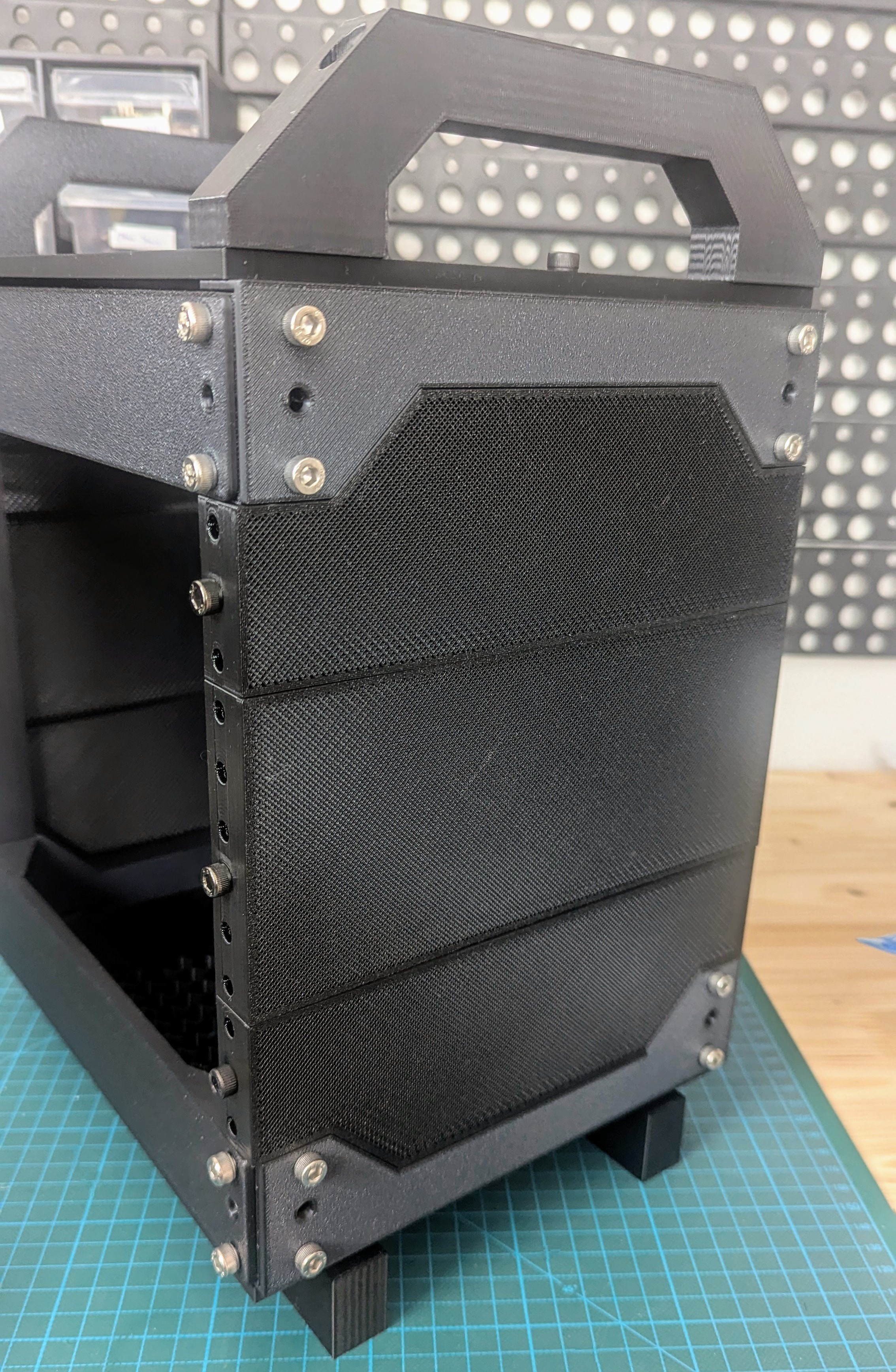 Custom Side Panels for Printable 10" Server Rack