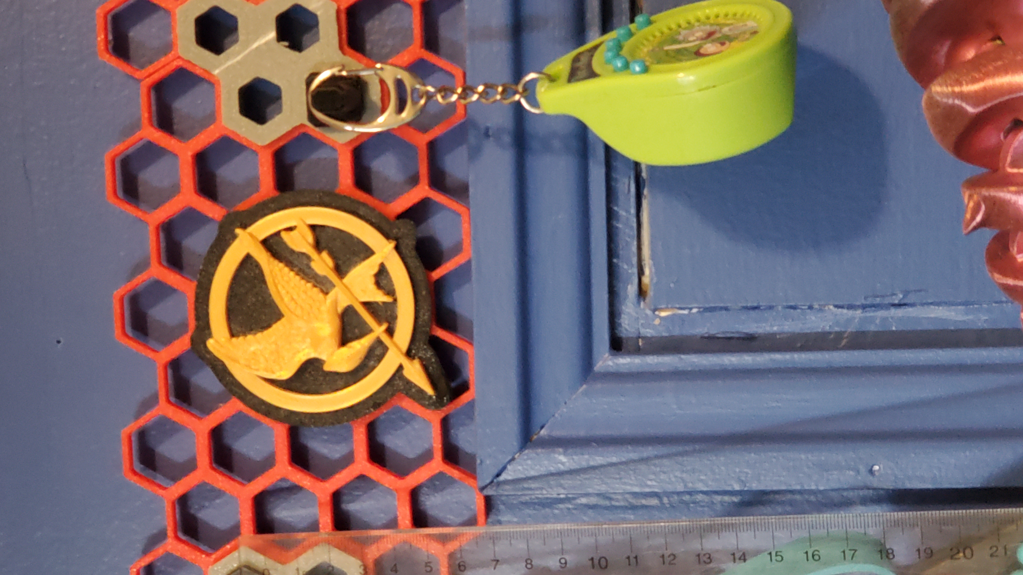 HSW compatable Hunger Games Mockingjay pendant frame