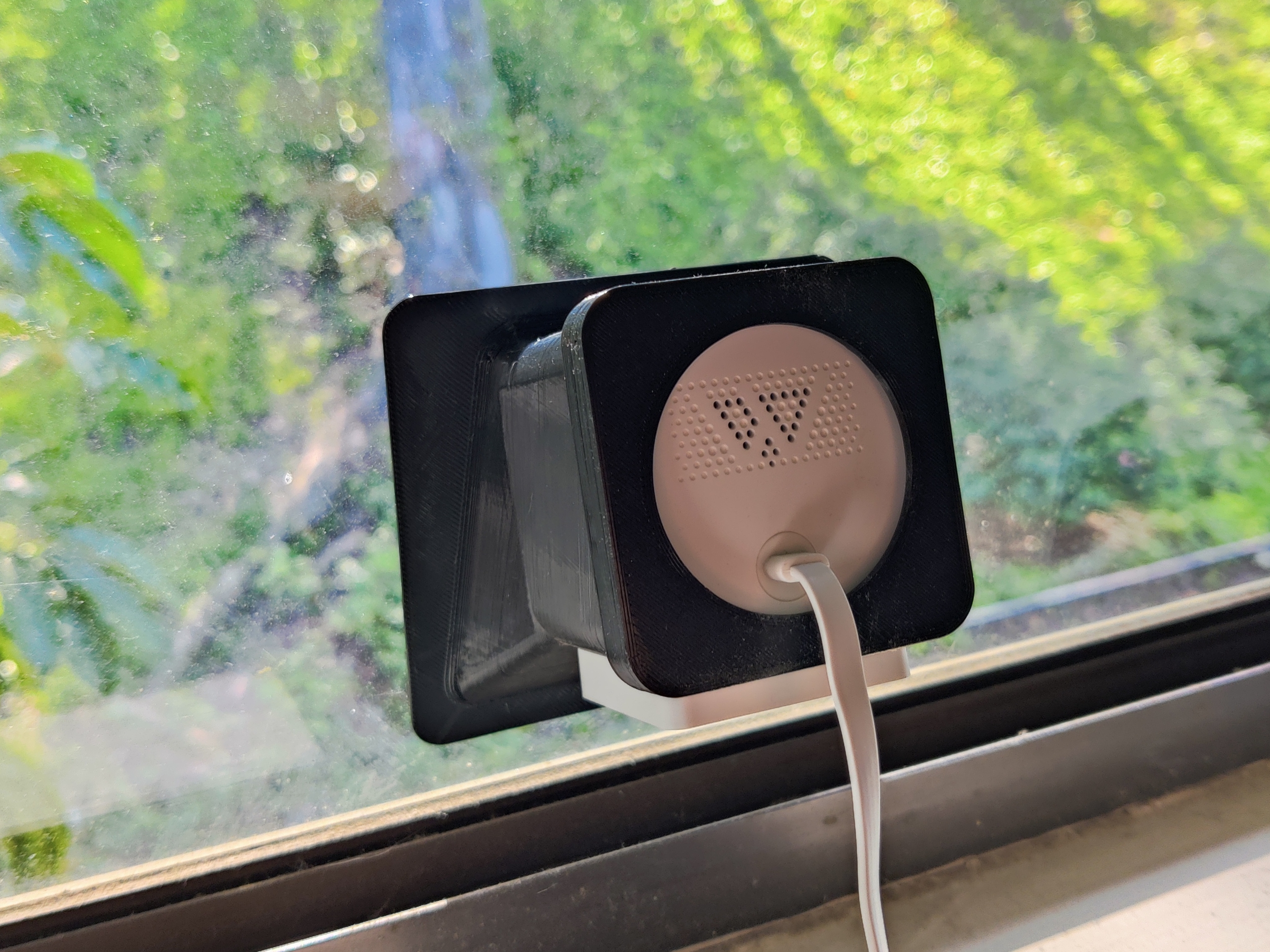 WYZE CAM (V3+) 20° & 45° Window Mount