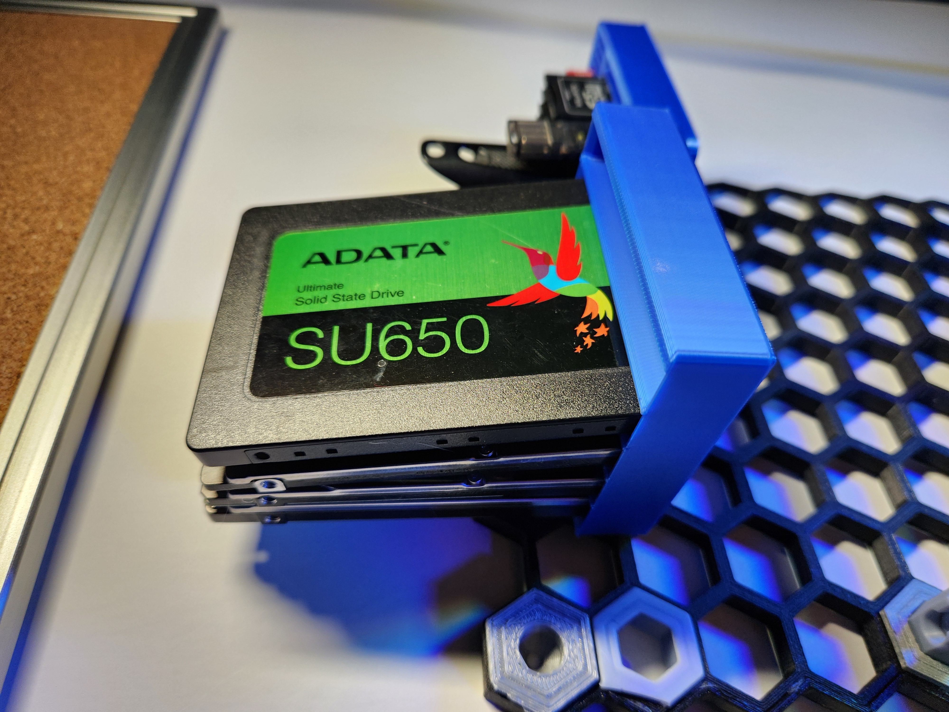 HSW 2.5in HDD tray