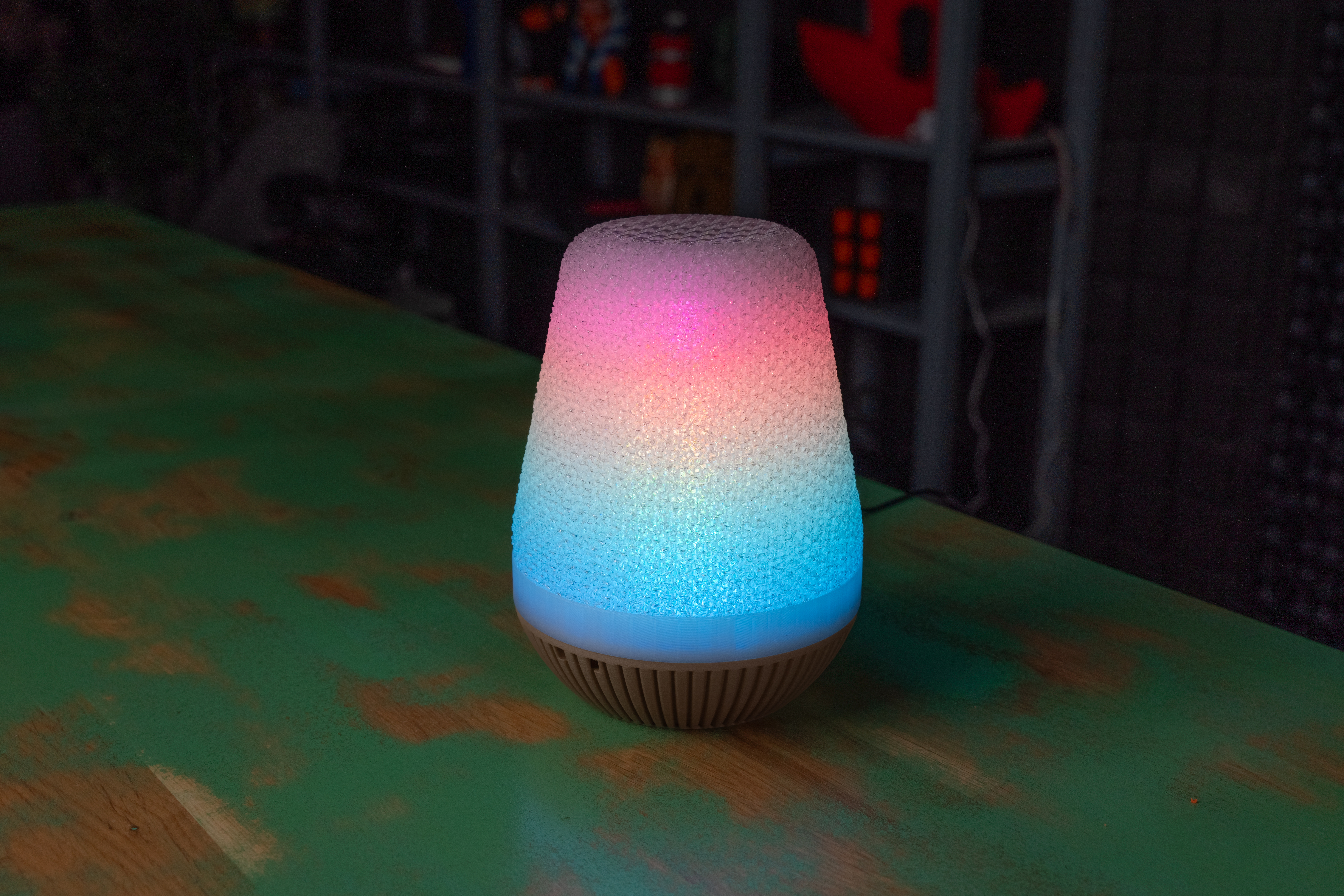 Mesh RGB lamp