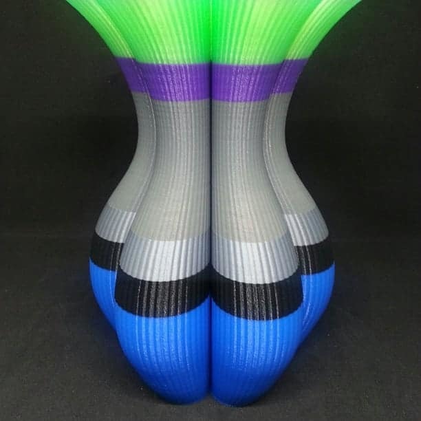 Miniatura 5 do modelo 3D Hexacoil Vase
